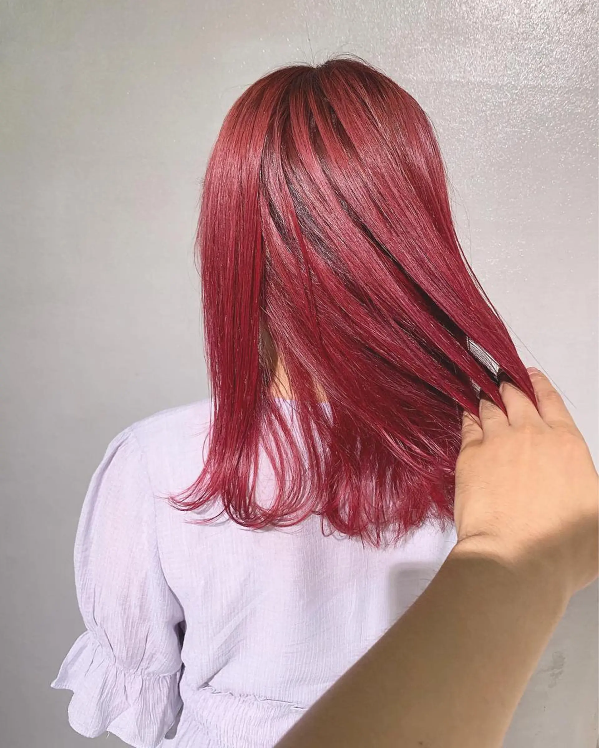 セミロング カラー ブリーチ レッドカラー インナーカラー/天神 ブリーチ/吉田のヘアスタイル