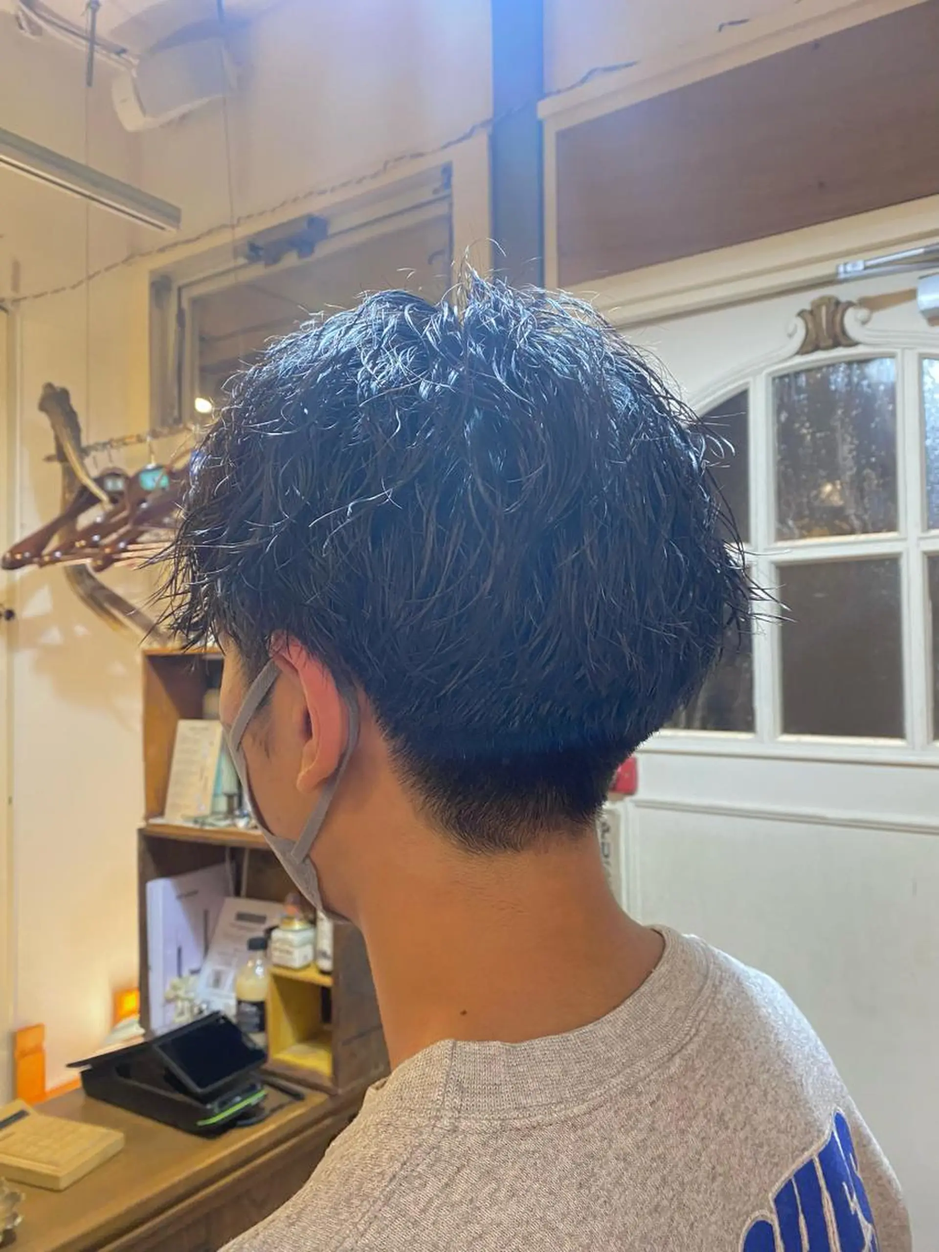 ショート メンズ メンズパーマ カット ヤスザトアヤノ ／レイヤー／オリーブのヘアスタイル