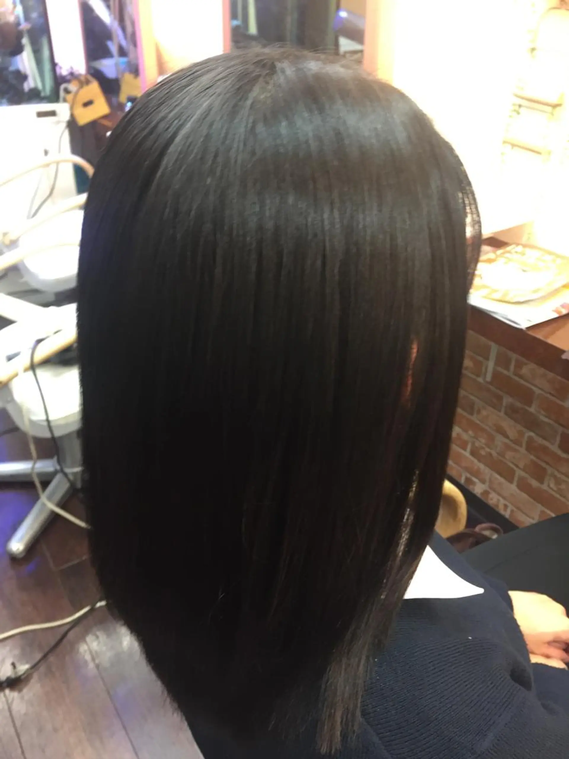 セミロング パーマ 桧山 真のヘアスタイル