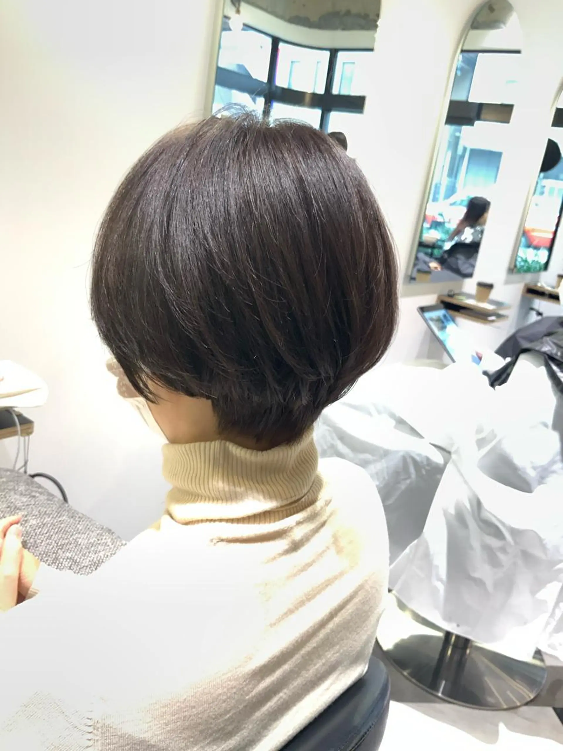 ショート APHRODITE マスダのヘアスタイル