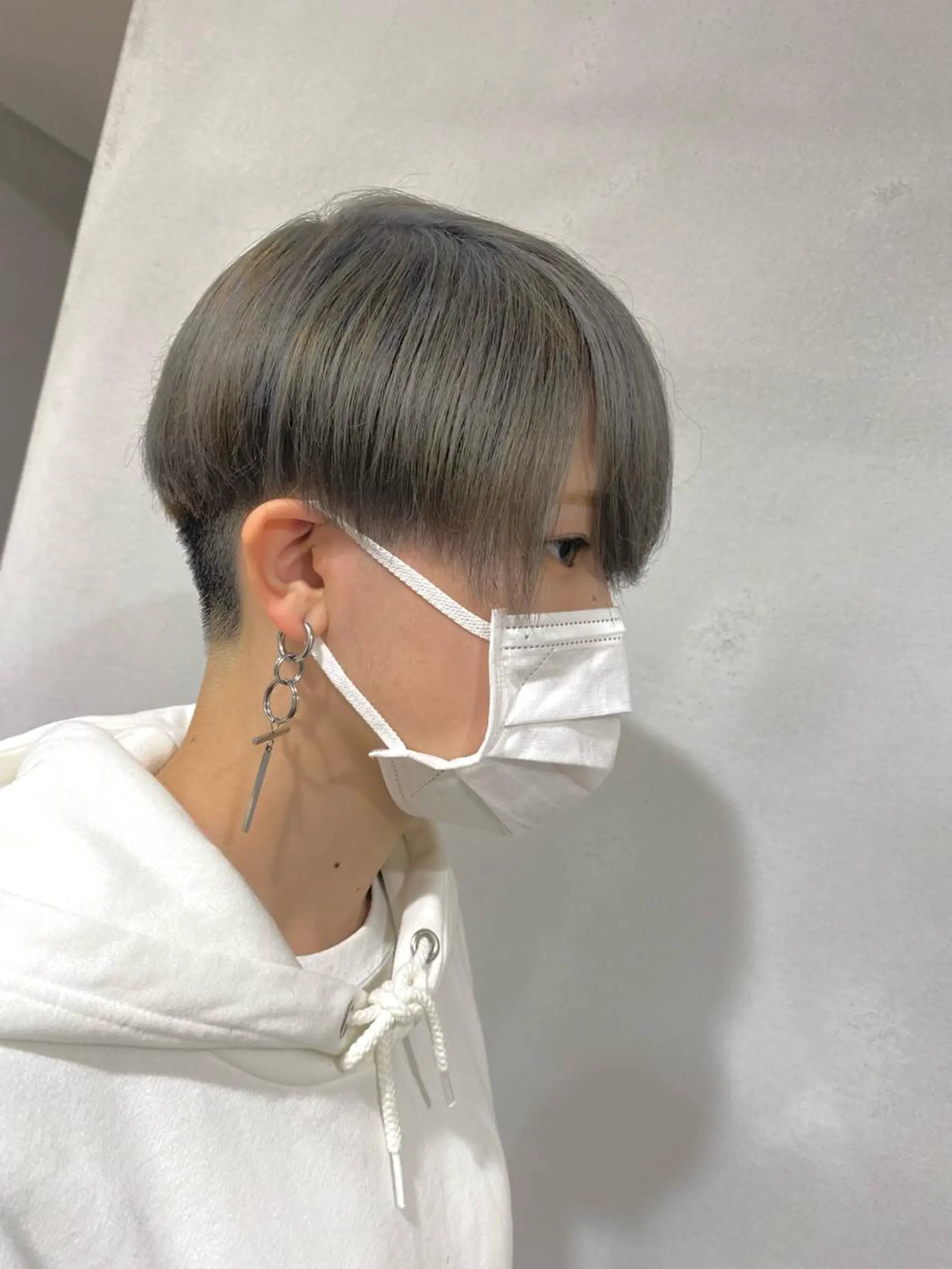 ショート カラー et Douce所属・艶髪／髪質改善／ カワモトヒロトのヘアスタイル