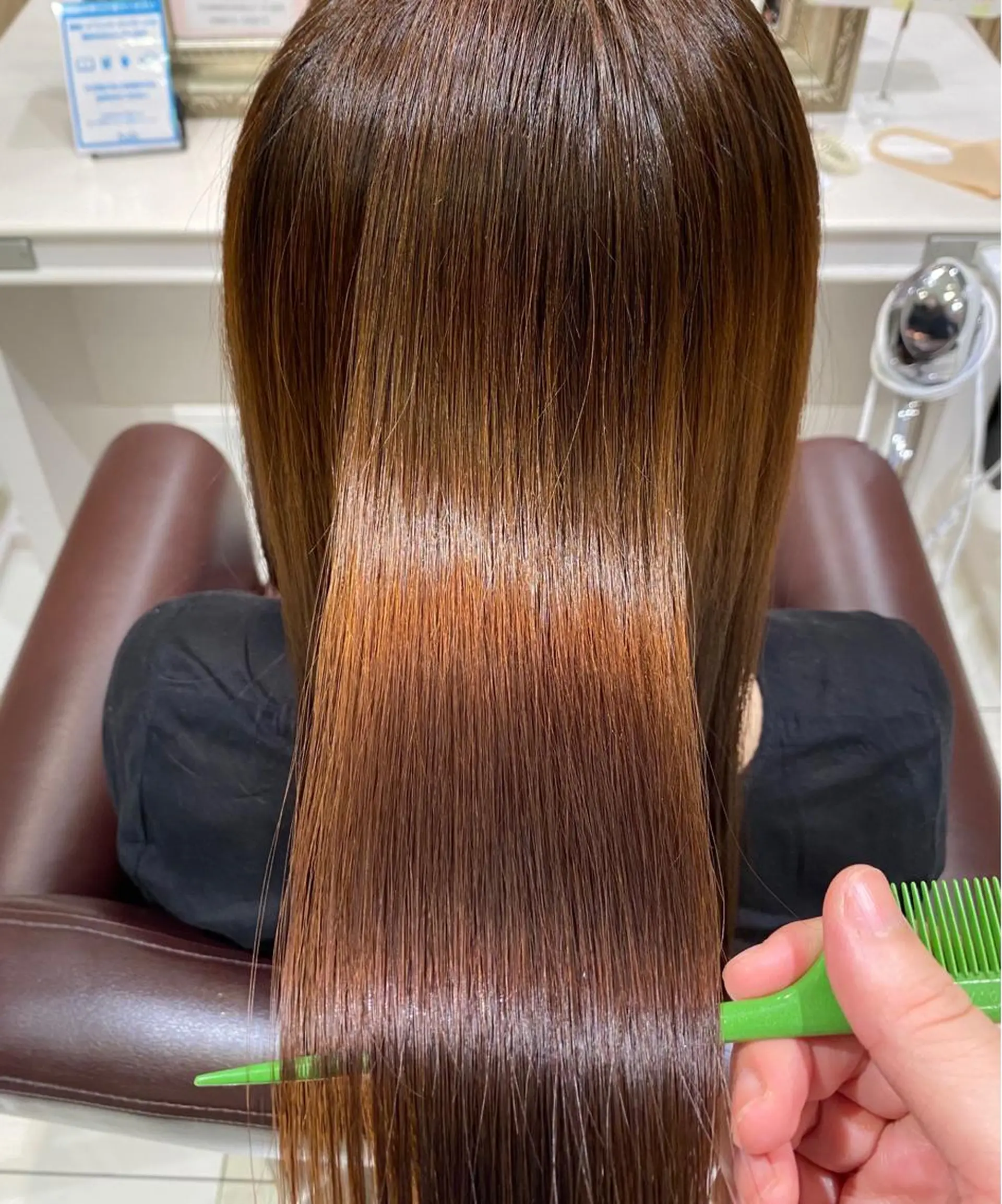 ロング トリートメント 酸熱トリートメント 仁科 友恵のヘアスタイル