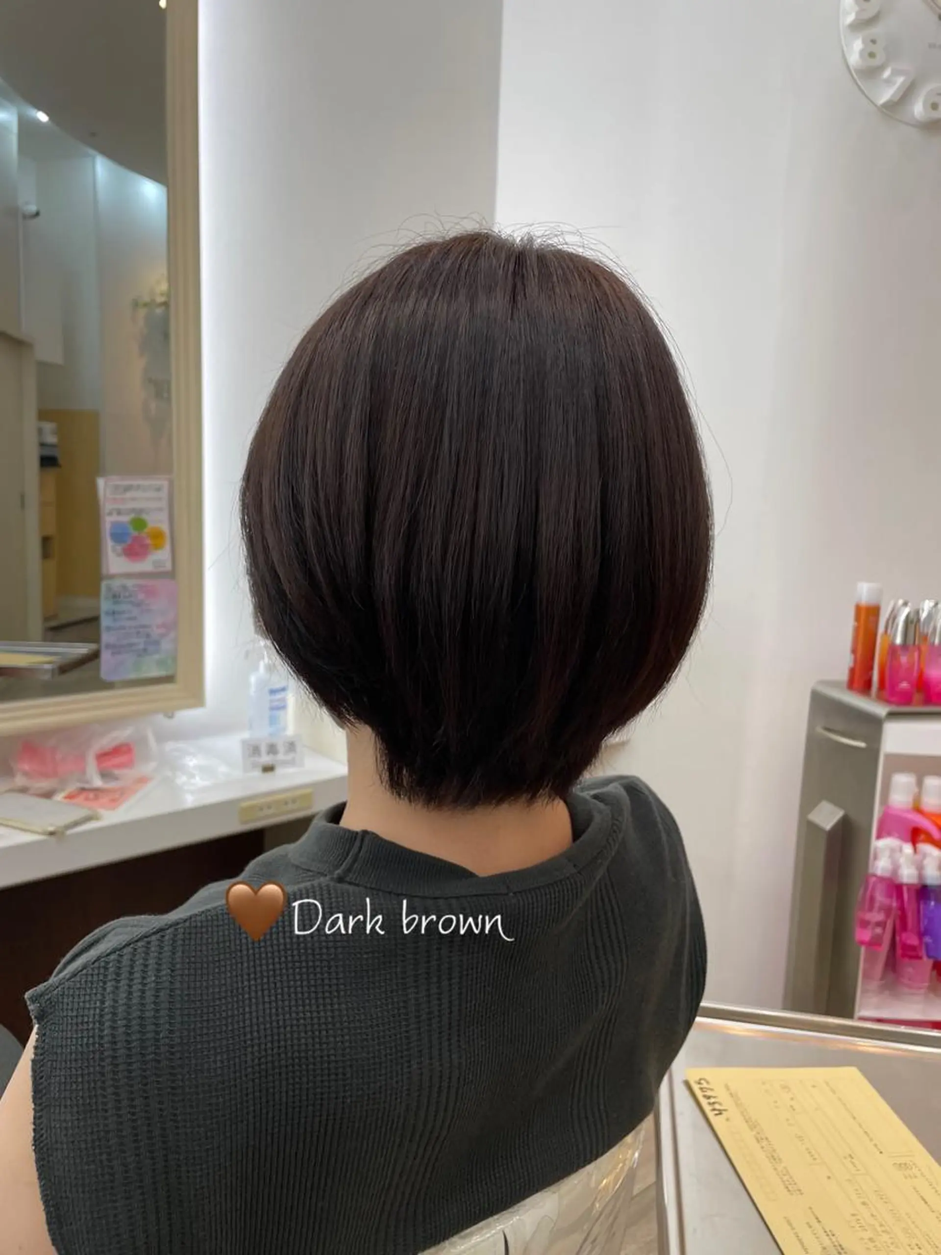 ショート カラー 豊田 智美のヘアスタイル