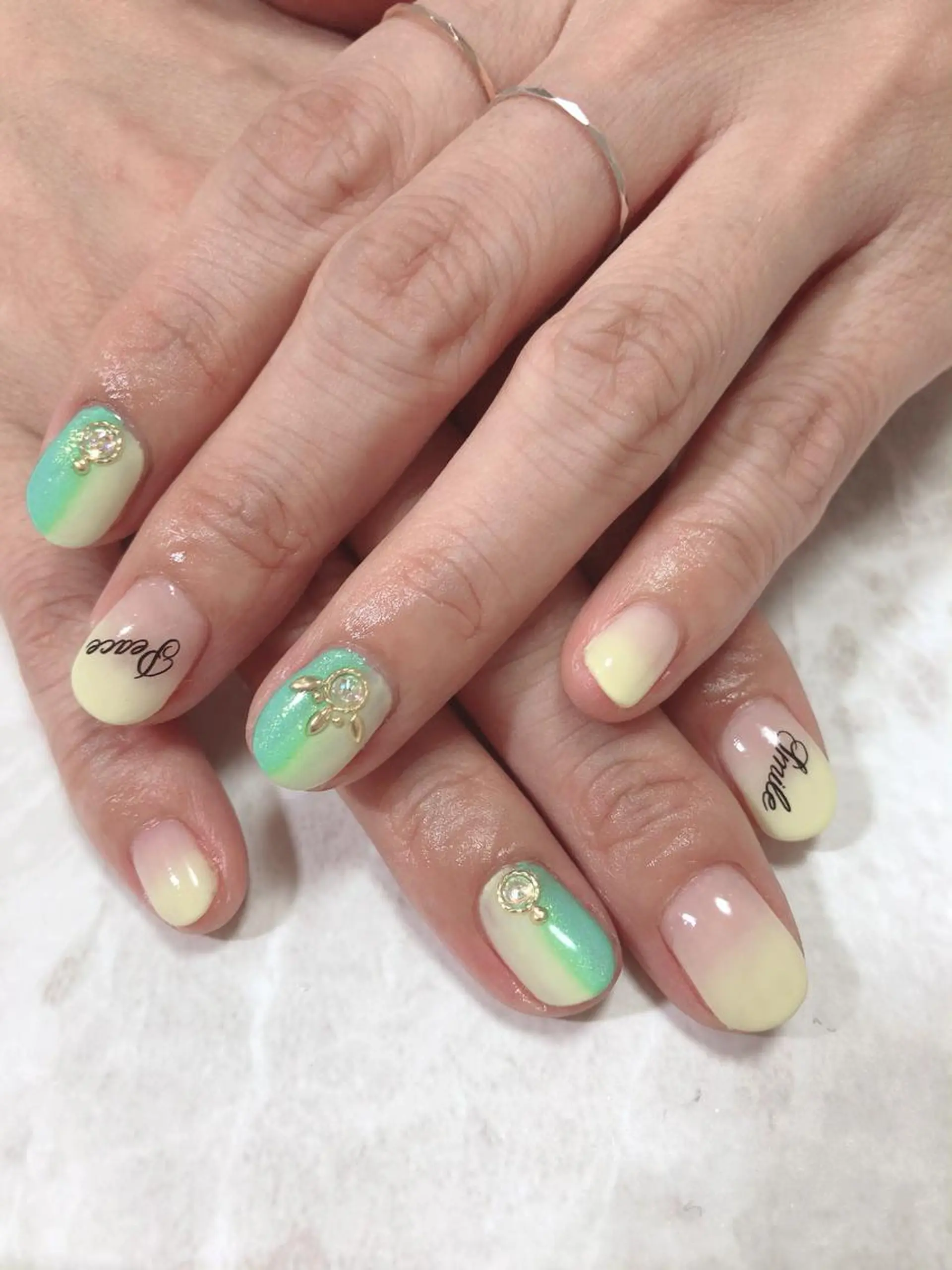 ネイル Lokahi NAILのネイルデザイン