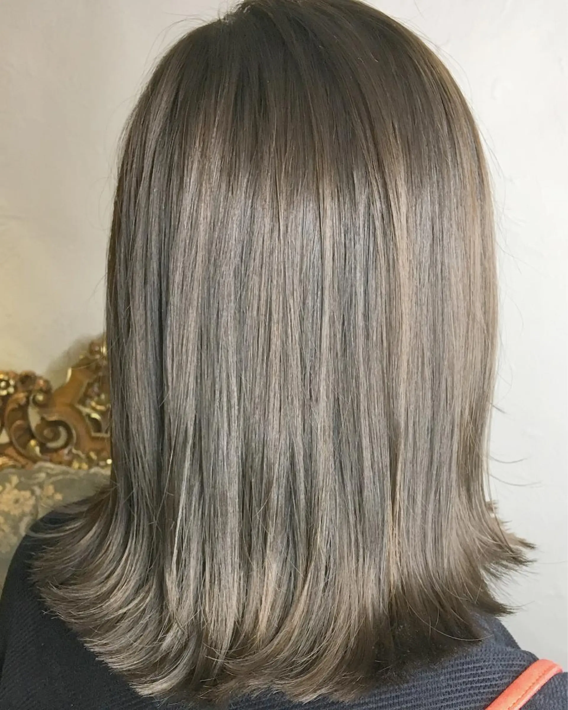 ショート カラー パーマ ヘアアレンジ ベージュカラー エグチ アキラのヘアスタイル