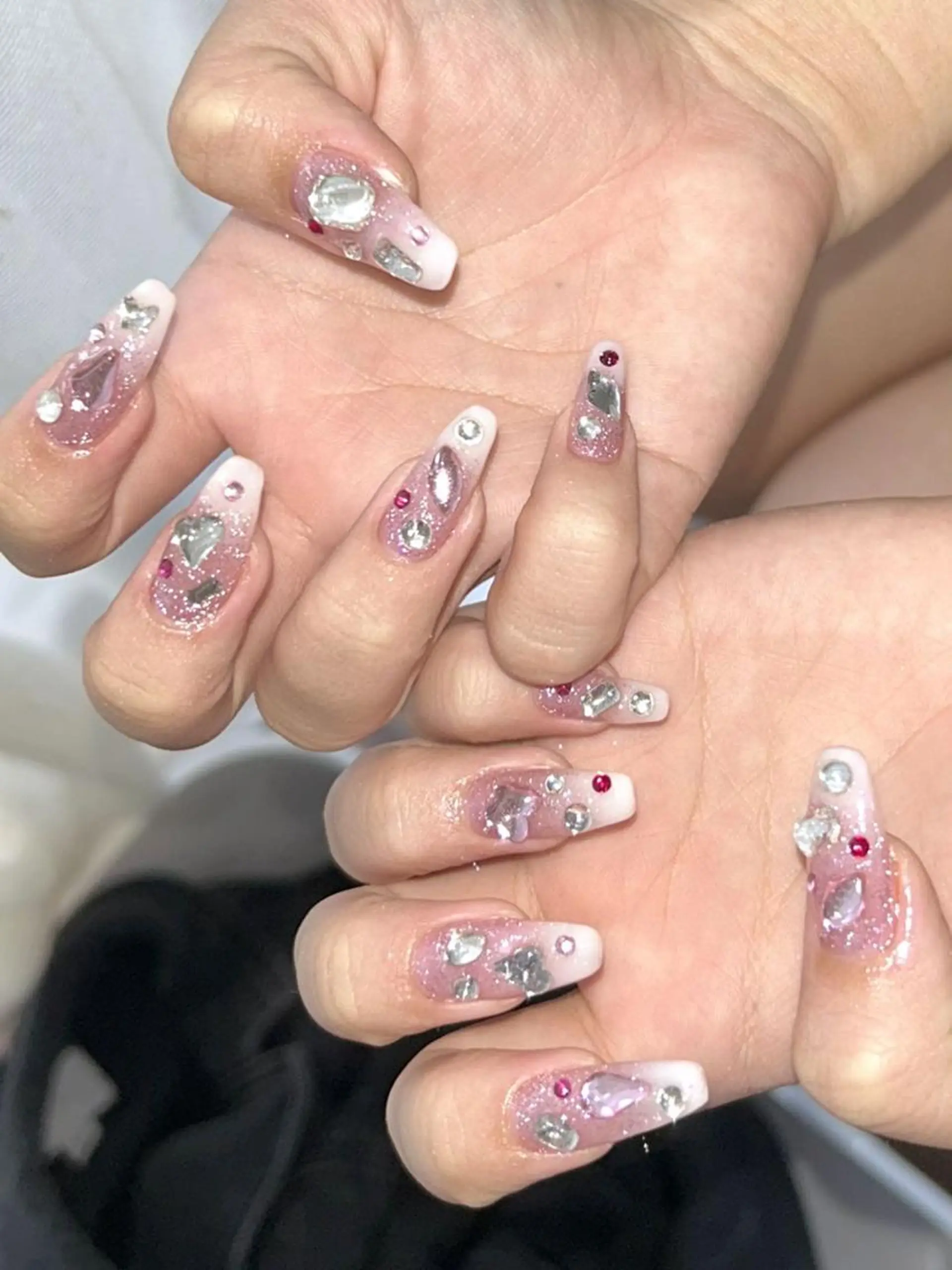 ネイル オーロラネイル 長さ出し フレンチネイル ジェルネイル ガラスフレンチ シーシー ネイルのネイルデザイン