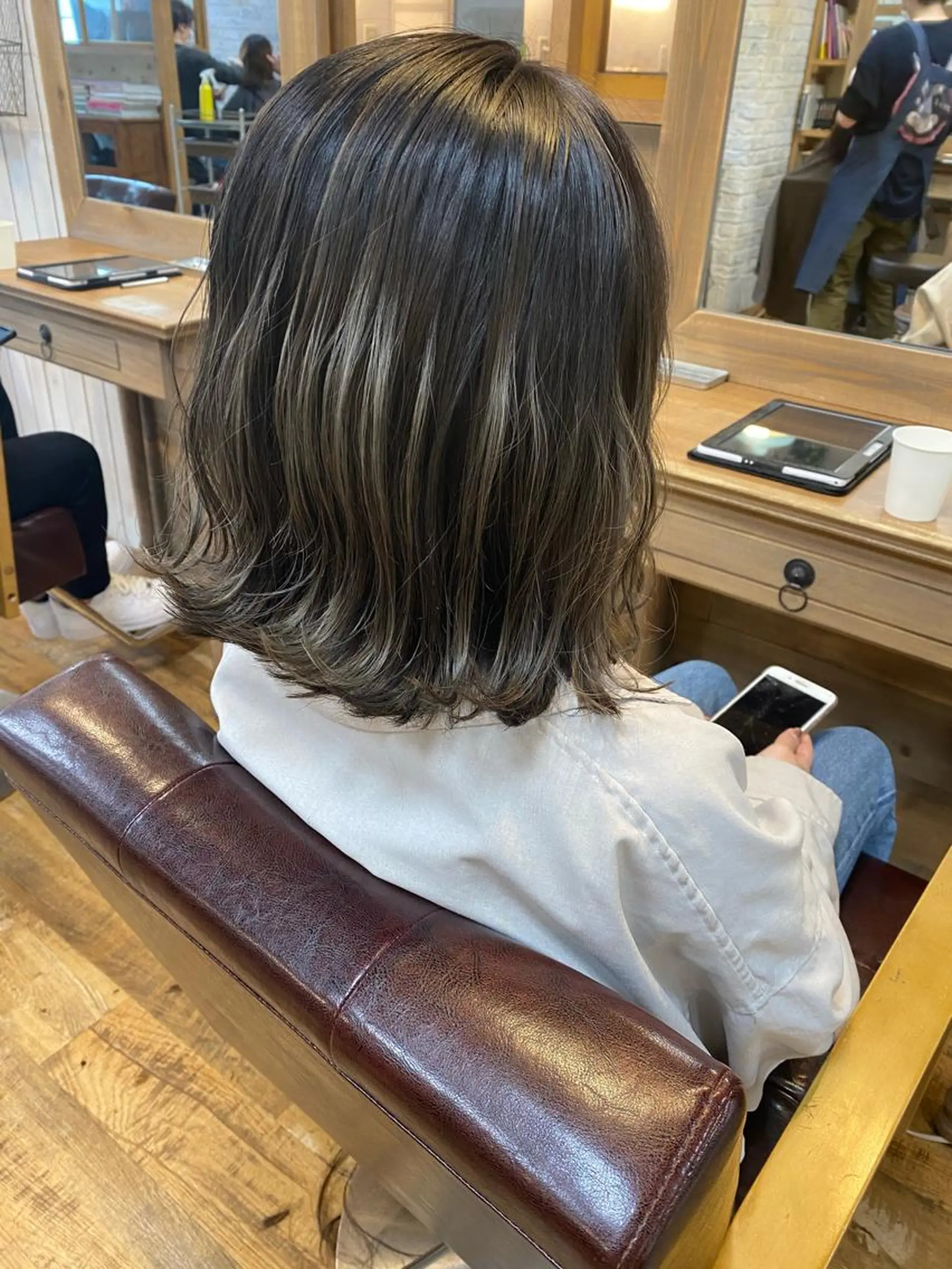 ショート カラー パーマ ヘアアレンジ re naのヘアスタイル