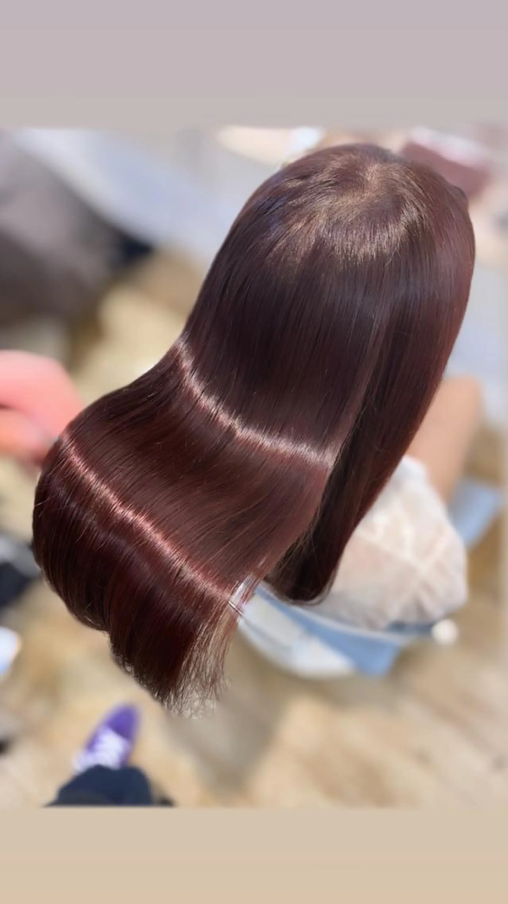 ミディアム カット ヘアカラー トリートメント リベルテ所属・♦️髪質改善韓国レイ ヤー♦️副店長のヘアスタイル