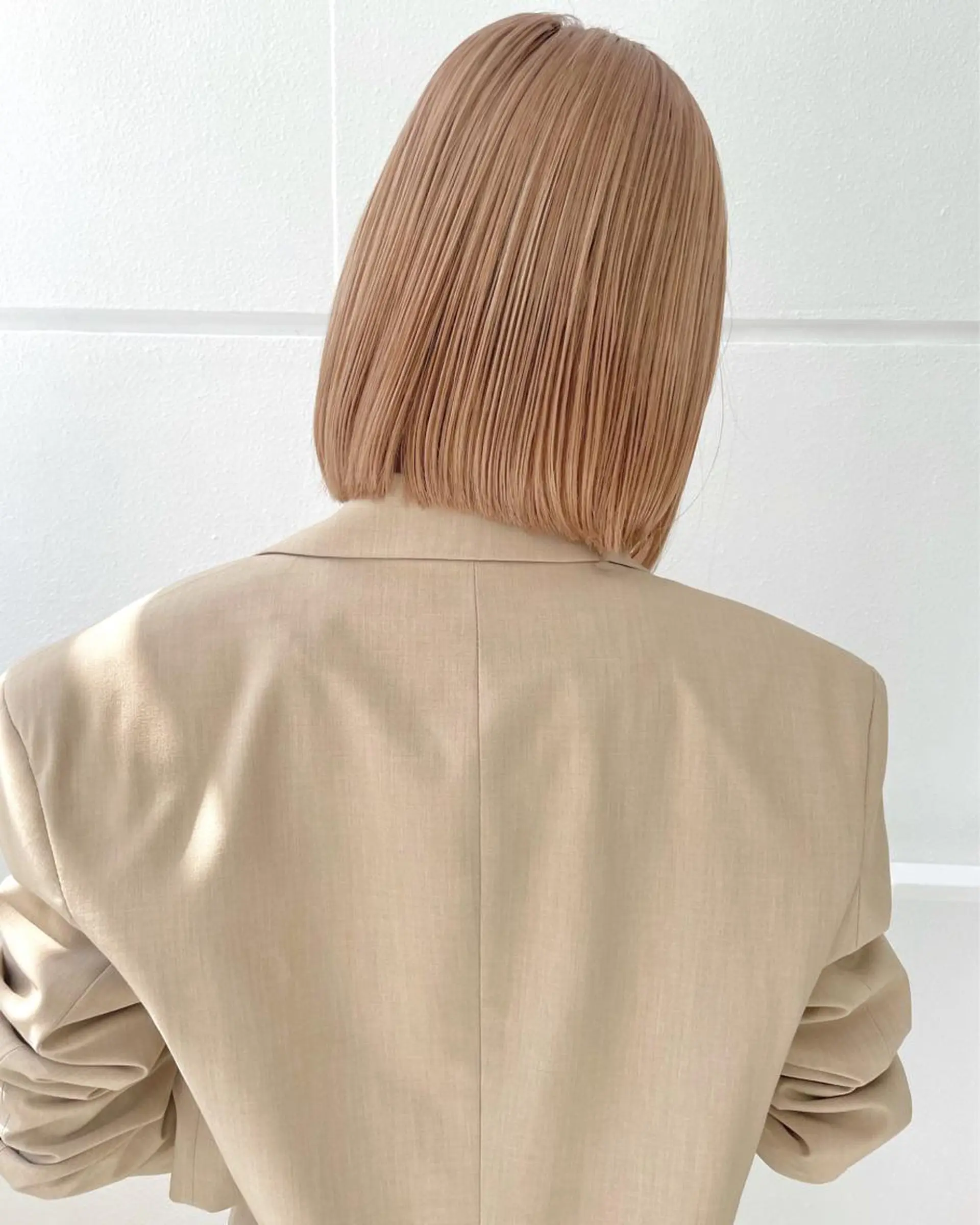 ショート カラー ボブ ヘアカラー トリートメント iroha半個室 大阪/ボブ/縮毛矯正のヘアスタイル