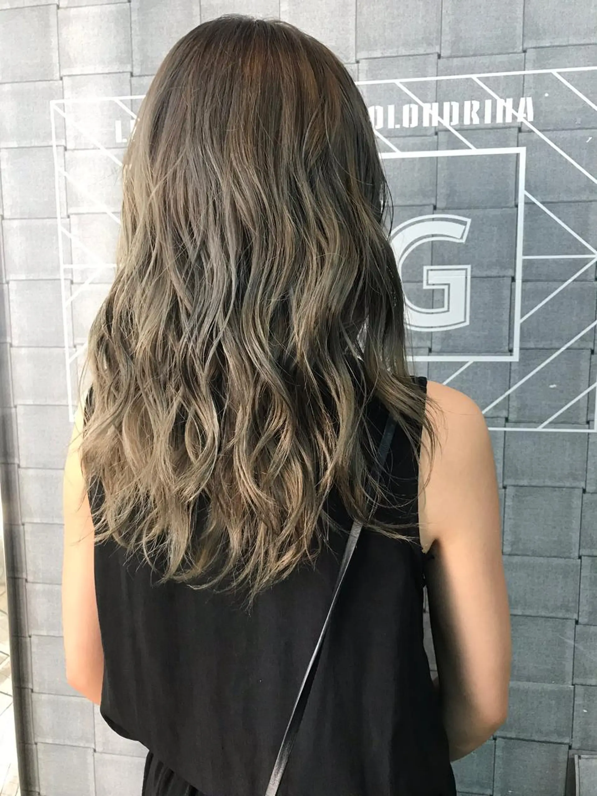 ロング カラー DopeLIT モデル募集中のヘアスタイル