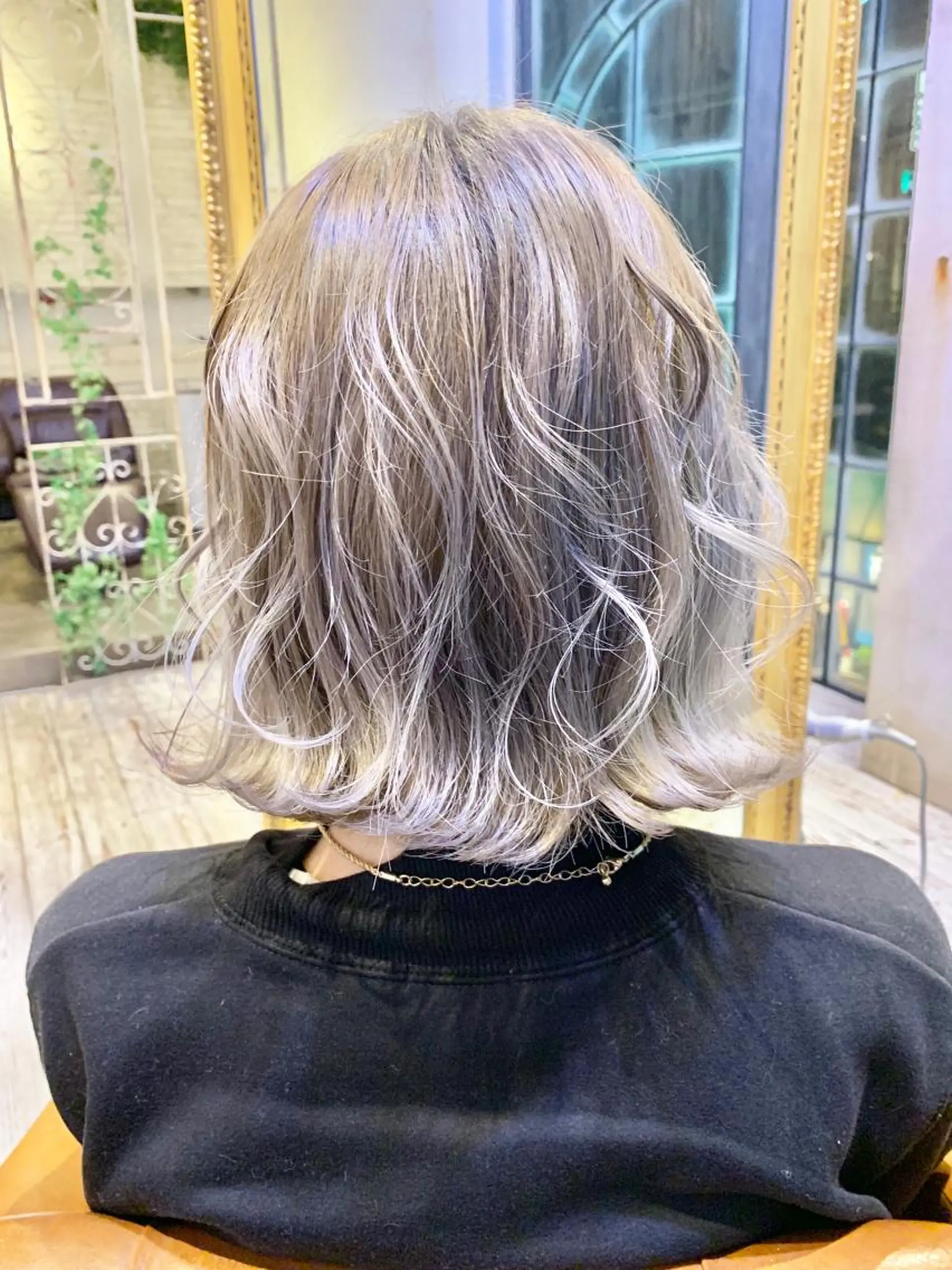 ショート カラー カット ヘアカラー トリートメント DECORA sweet(川越)所属・坪田 彩花のヘアスタイル