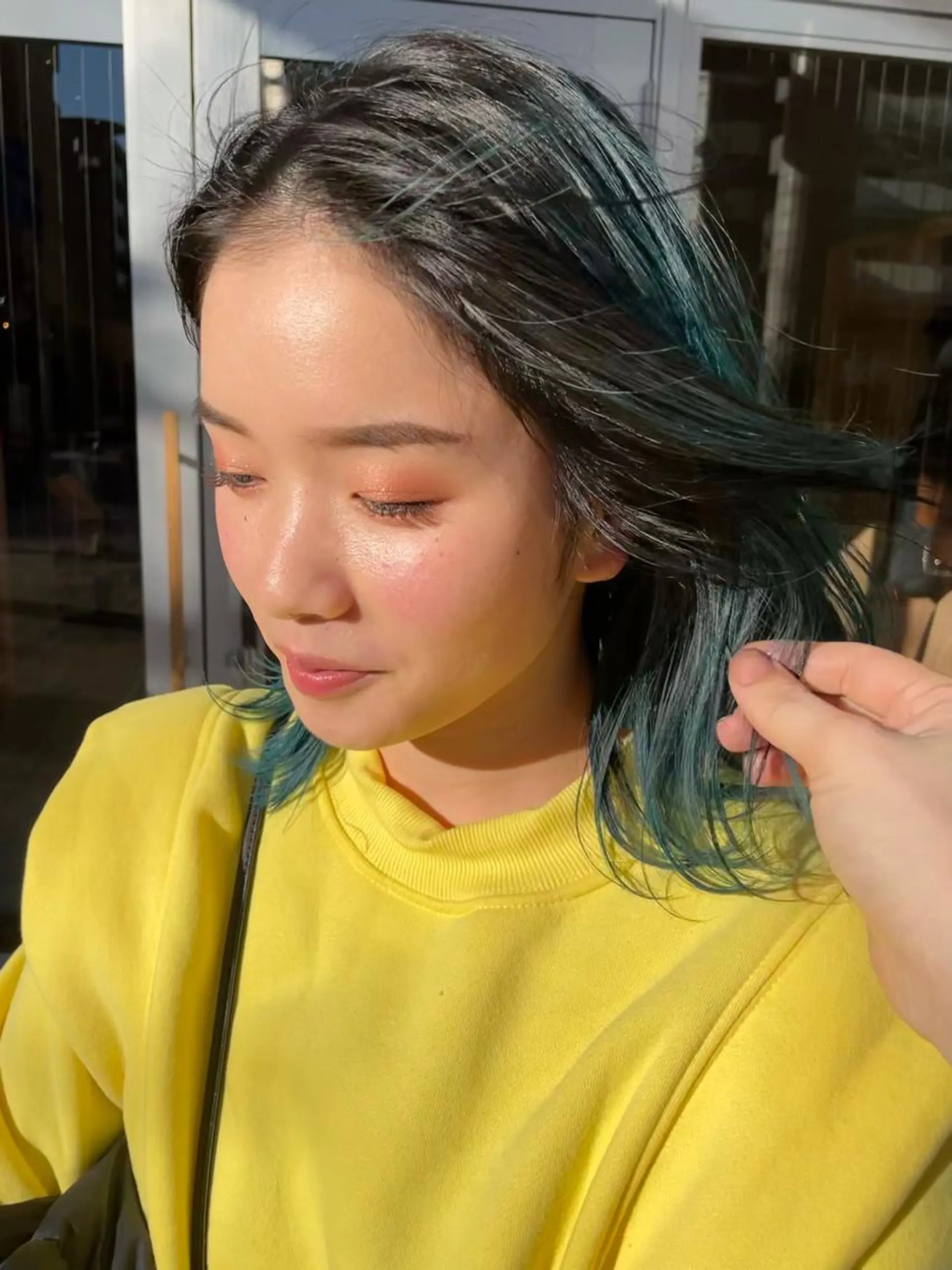 カラー wewe: momoeのヘアスタイル