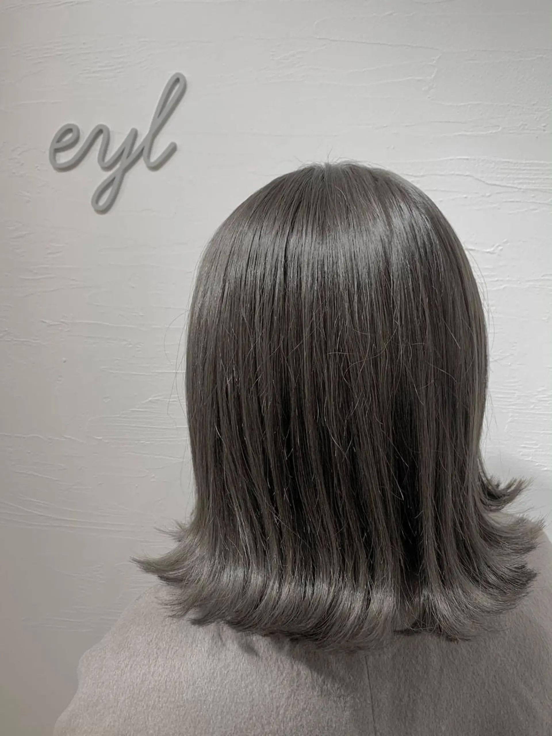 ミディアム カラー 透明感カラー ハイライトカラー メッシュ ハイライト カット ヘアカラー トリートメント eyl〜エイル〜所属・💎赤み消しカラー 特化型デザイナー💎のヘアスタイル