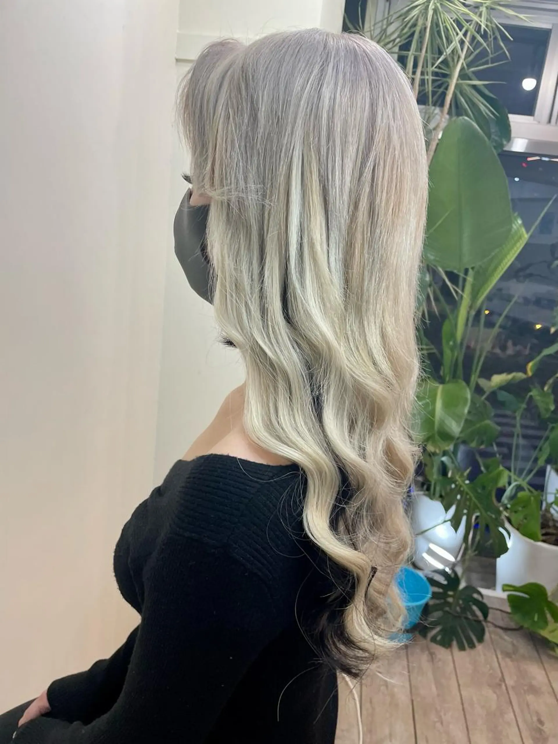 ロング カラー ヘアカラー エクステ WEST OLAND加藤圭介のヘアスタイル