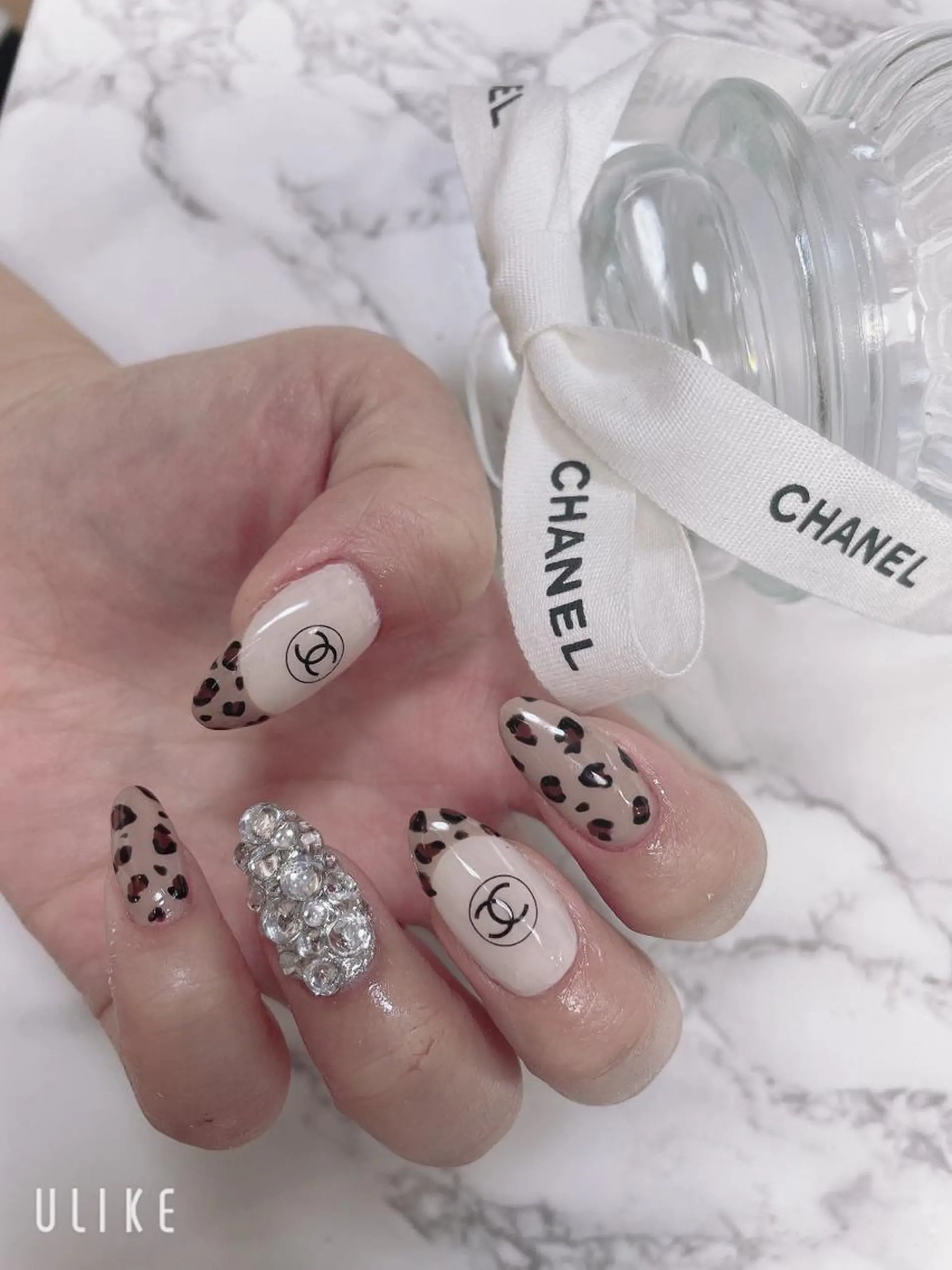 ネイル 高草木 桃香のネイルデザイン