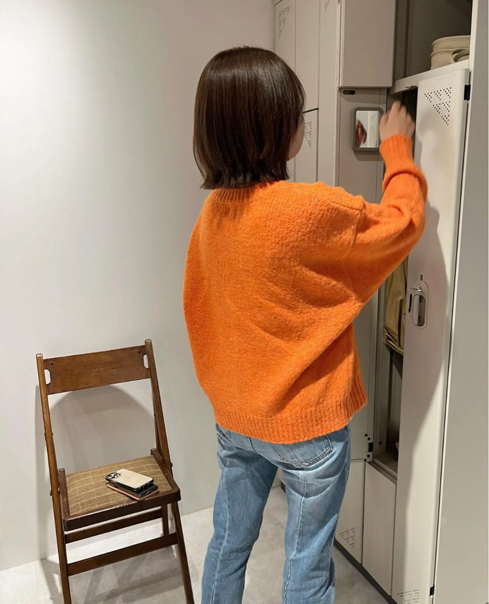 ミディアム カラー ベージュカラー オレンジ ボブ くびれヘア io濱川 遥のヘアスタイル