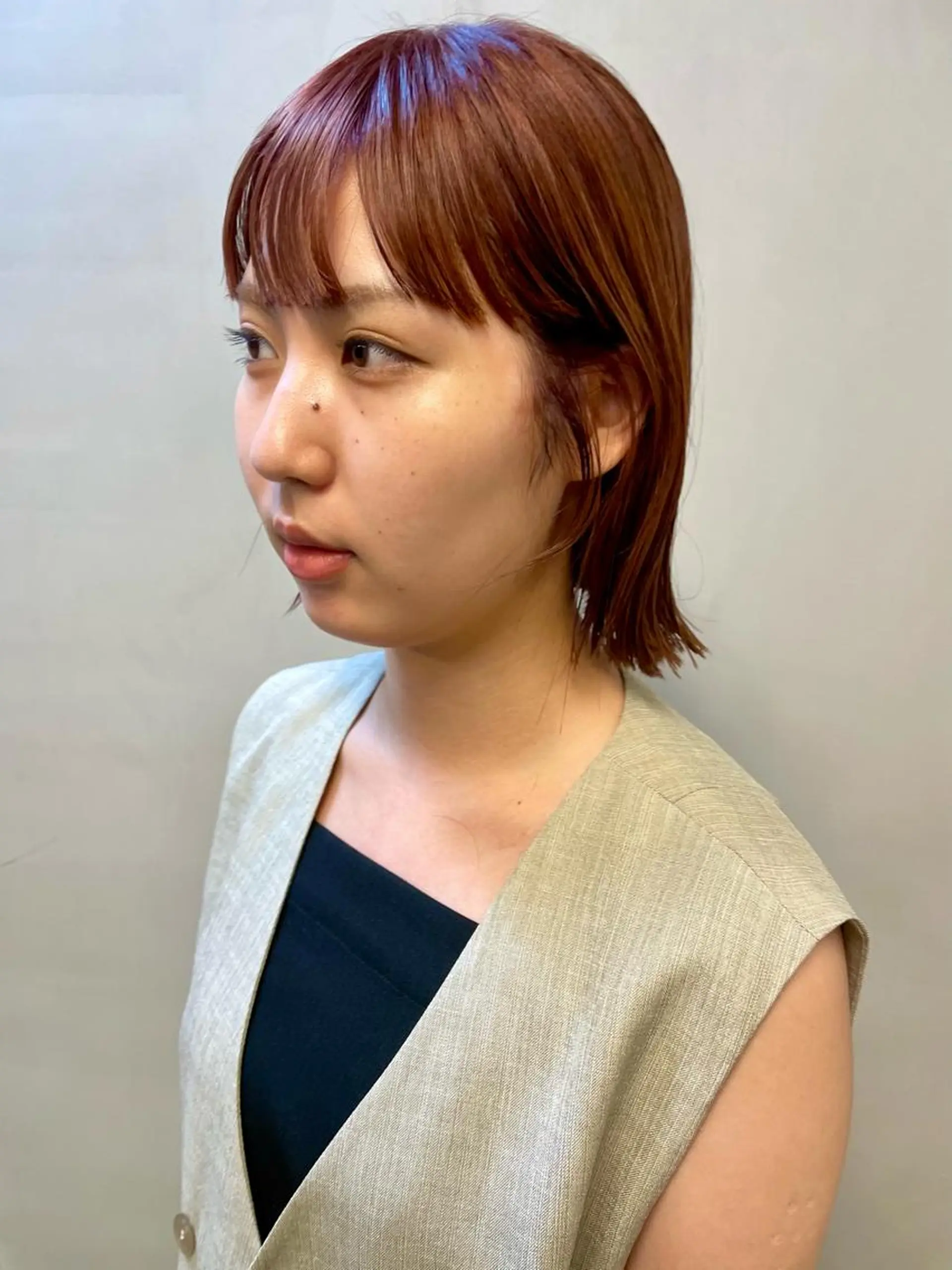 ミディアム カラー パーマ ヘアアレンジ メンズ キッズ ネイル マツエク・マツパ アイブロウ メンズブリーチ ブリーチ ブラウンカラー ダブルカラー ブリーチなしカラー カット ヘアカラー トリートメント tatsumi/ボブ ウルフ/レイヤーのヘアスタイル