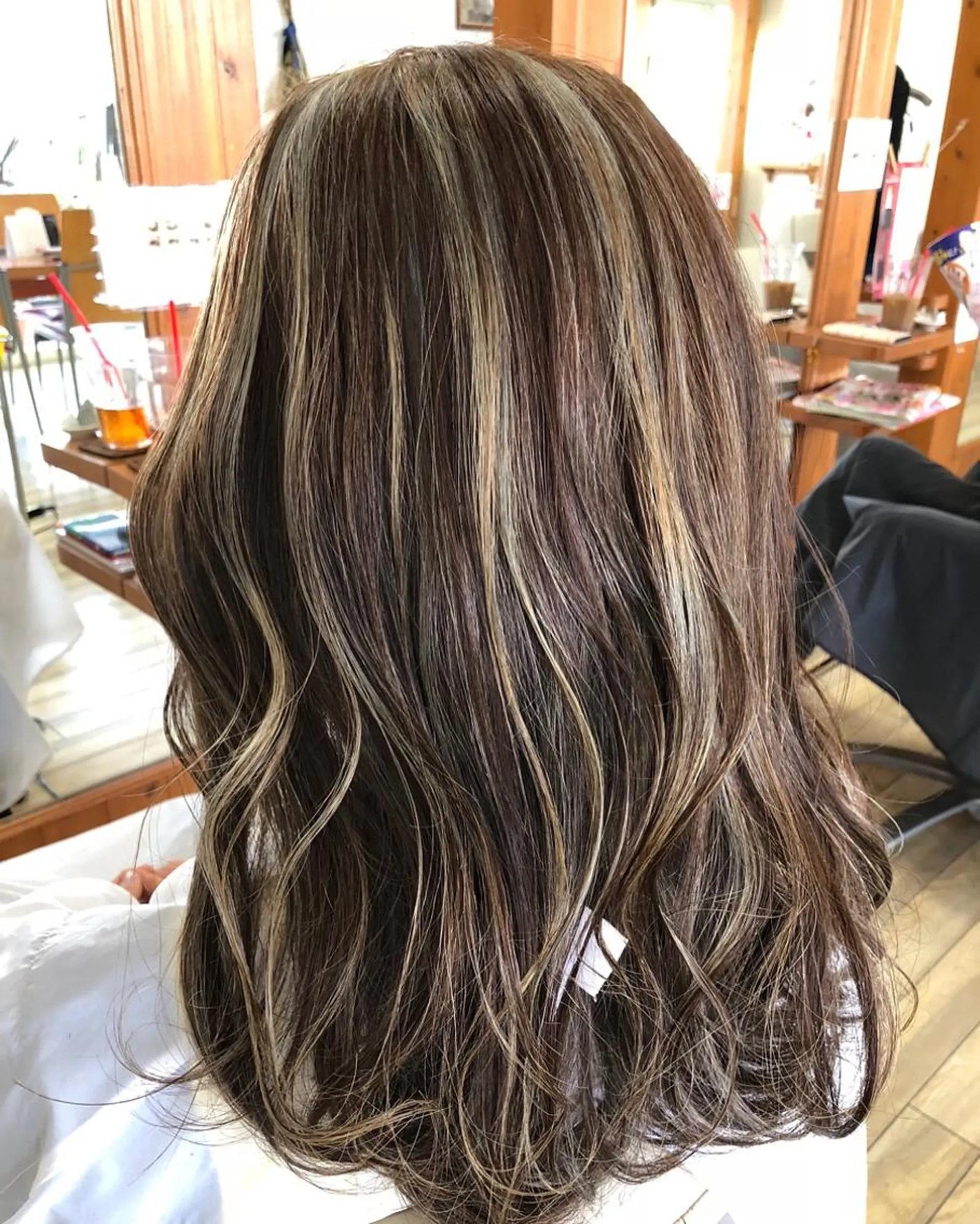 ロング カラー アッシュ ハイライトカラー ハイライト Snaly カラー特化ページのヘアスタイル