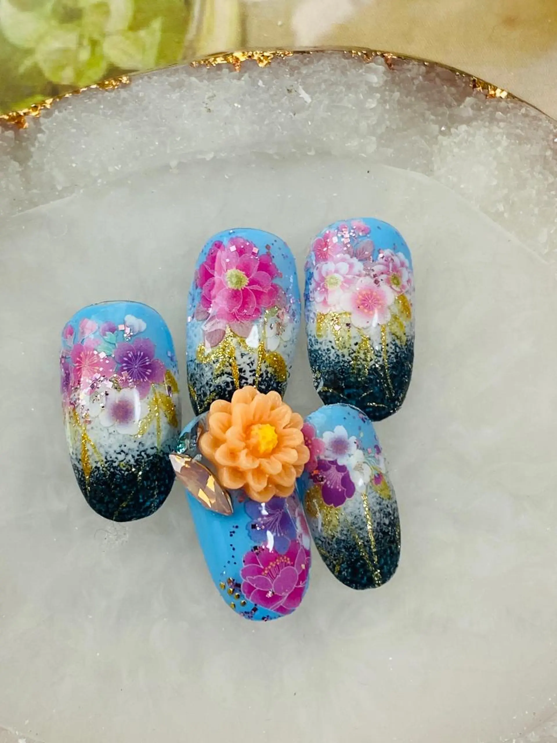 ネイル 成人式 自宅ネイルサロン ♦️nuance♦️のネイルデザイン