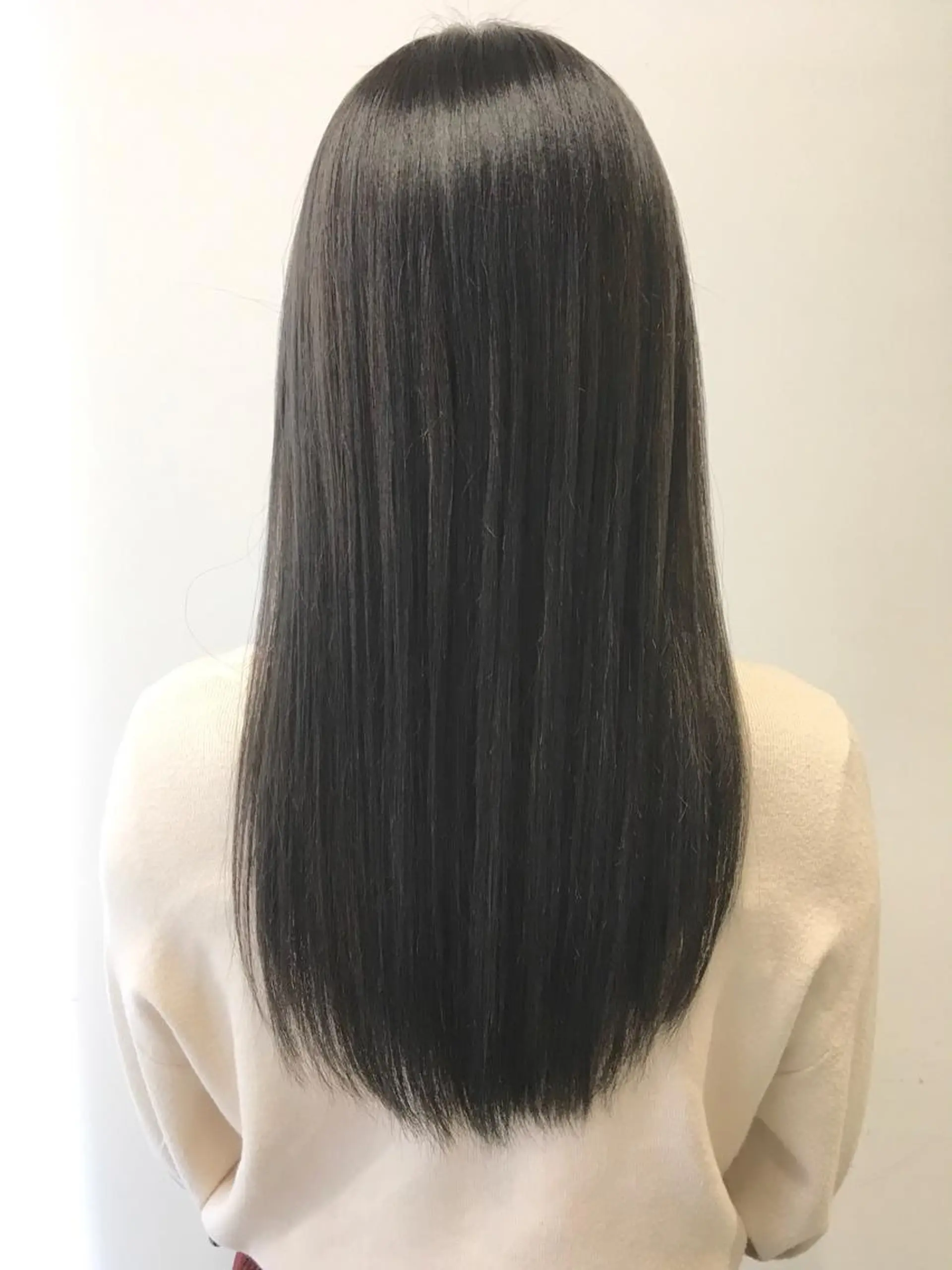 ロング カラー グレージュ ヘアカラー トリートメント ヘッドスパ ヘアセット go today shaire salon 本店所属・yoshi ☆のヘアスタイル