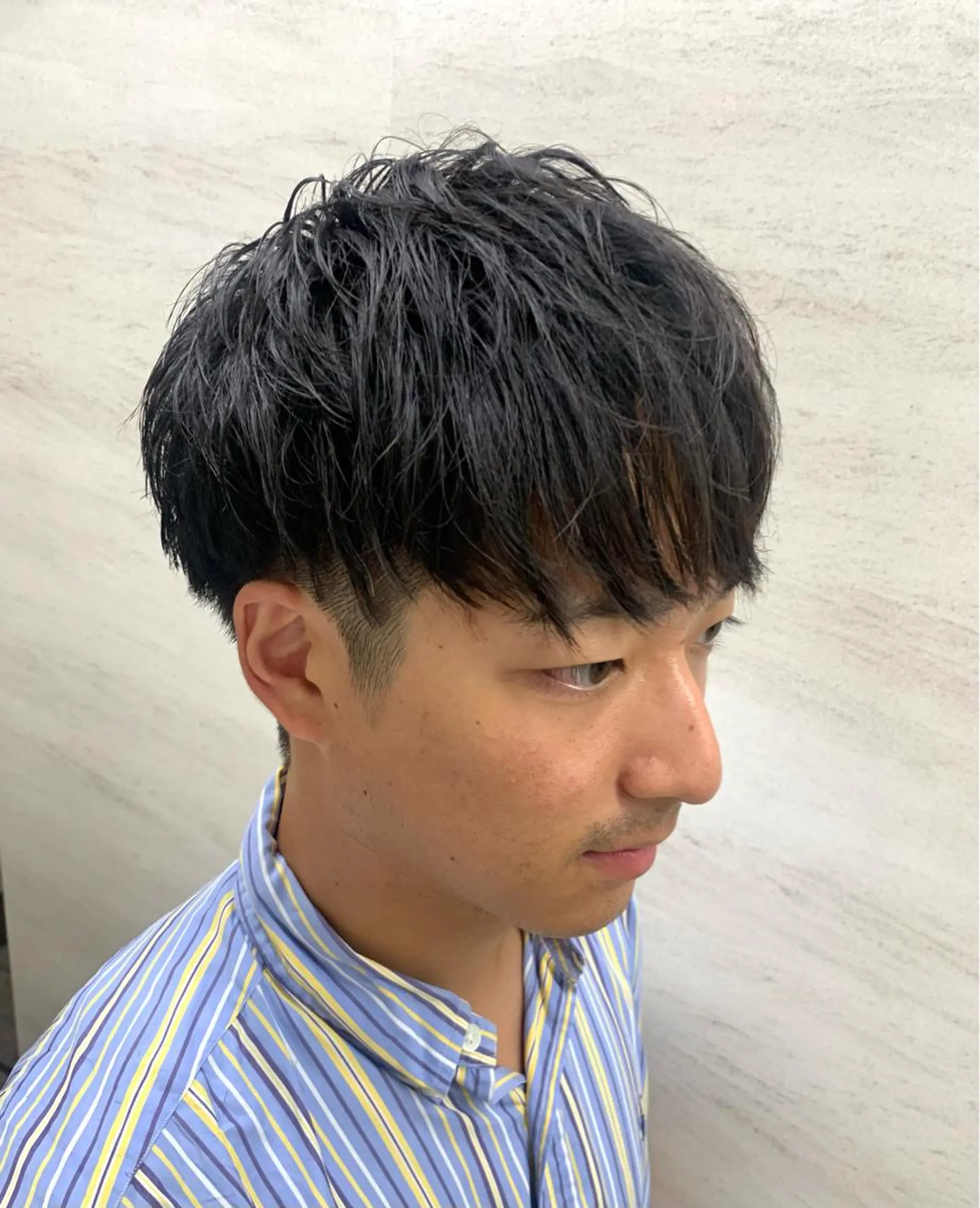 ミディアム メンズ 足立 遼太朗のヘアスタイル