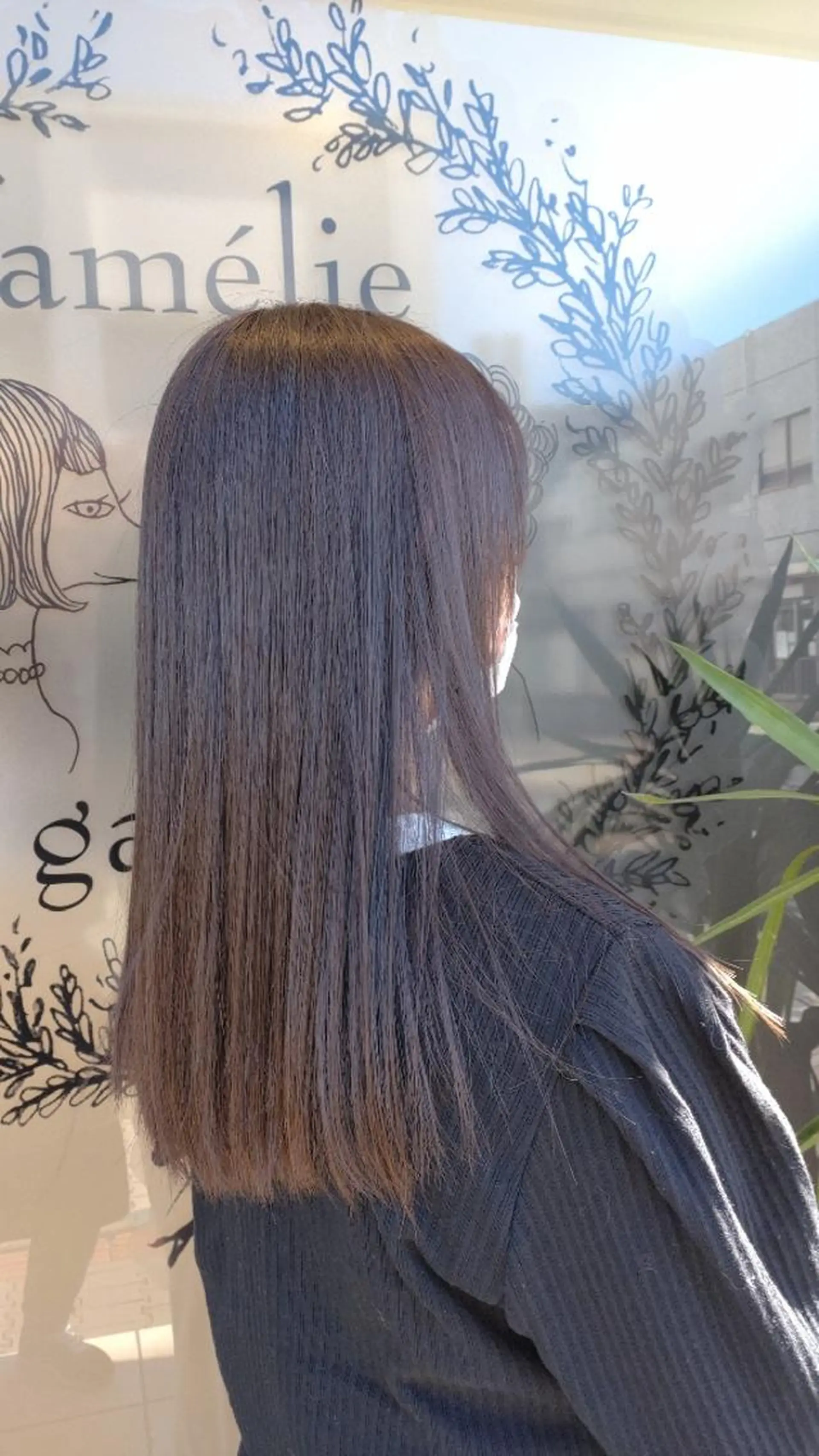 ロング カラー 大槻 百合子のヘアスタイル