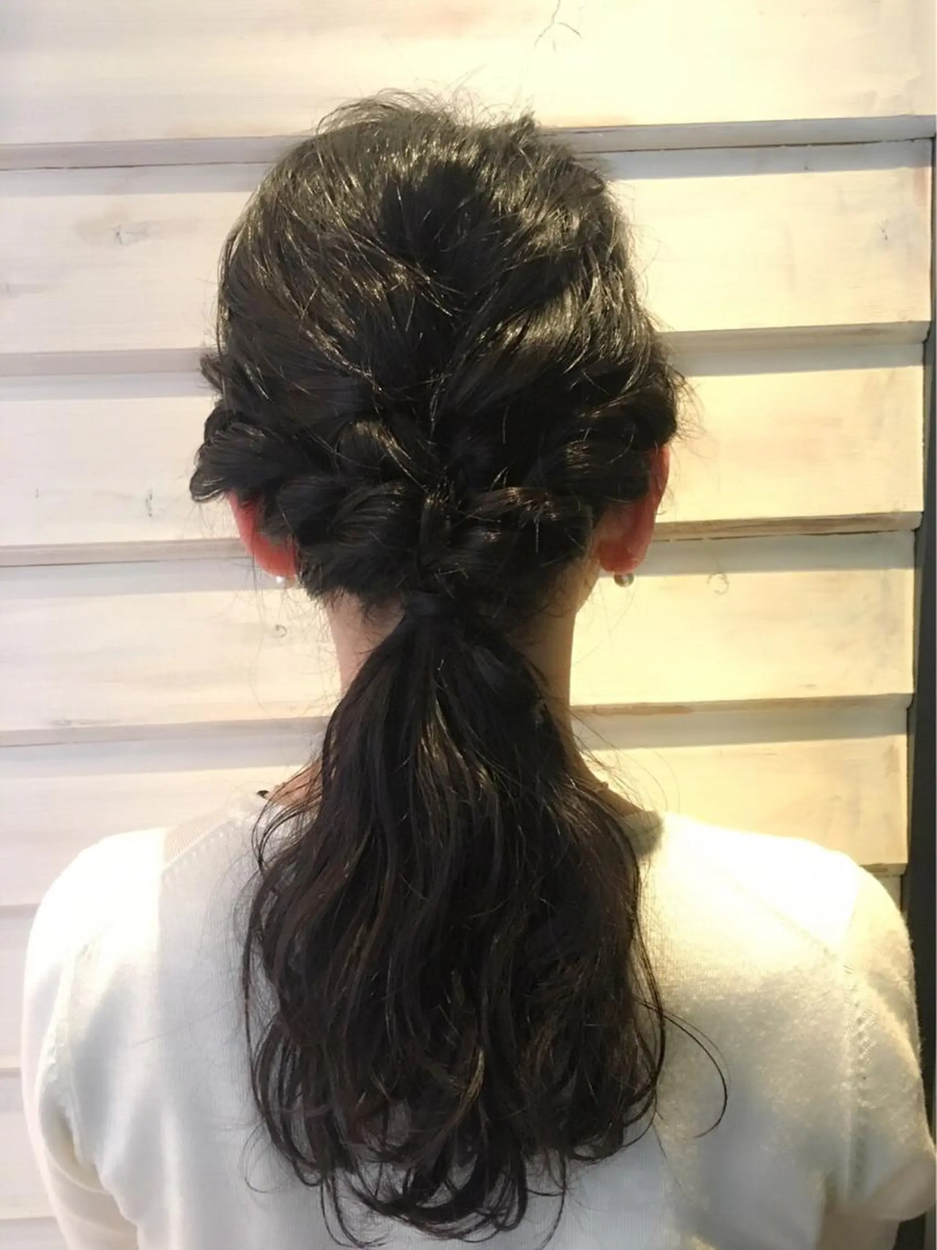 ロング カラー ヘアアレンジ 鍵山 千秋のヘアスタイル