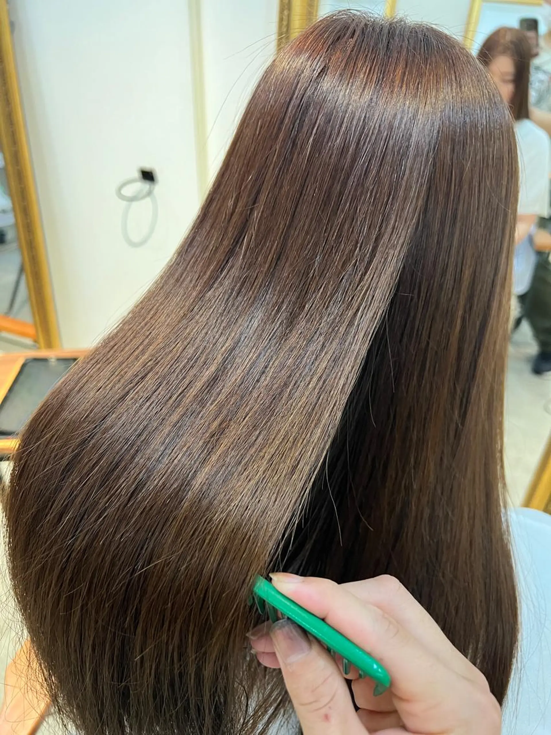 ロング 縮毛矯正 トリートメント 目を惹く艶髪/髪質 改善カラー🤎ぐっちのヘアスタイル