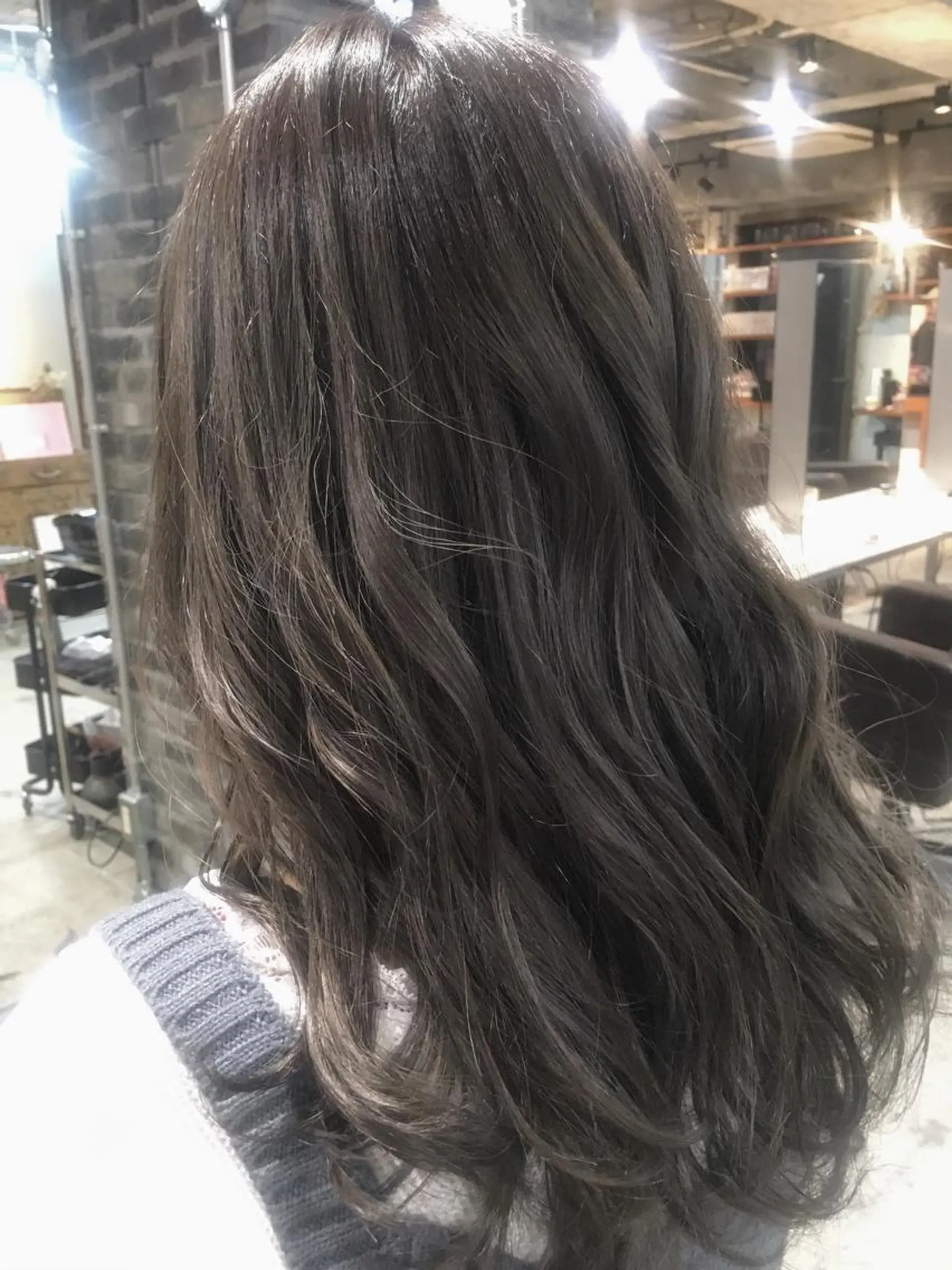 ロング カラー パーマ 代表 中島貴志のヘアスタイル