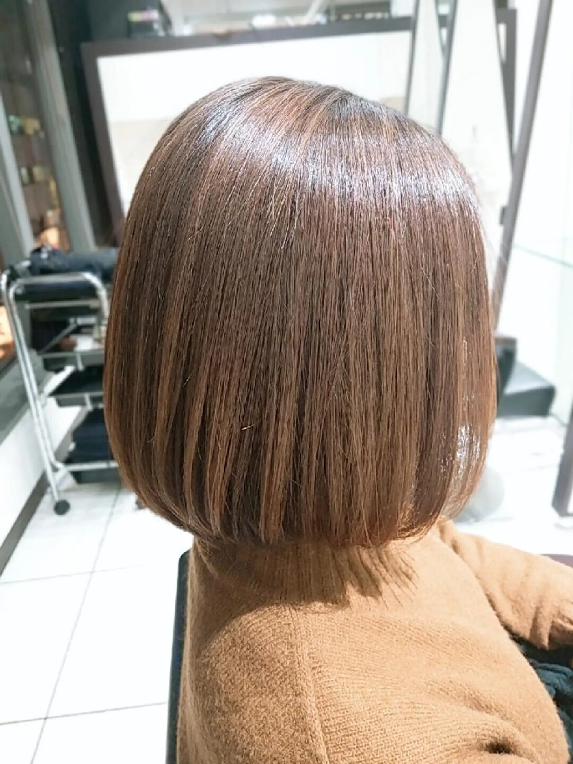ミディアム newi WASHIOのヘアスタイル