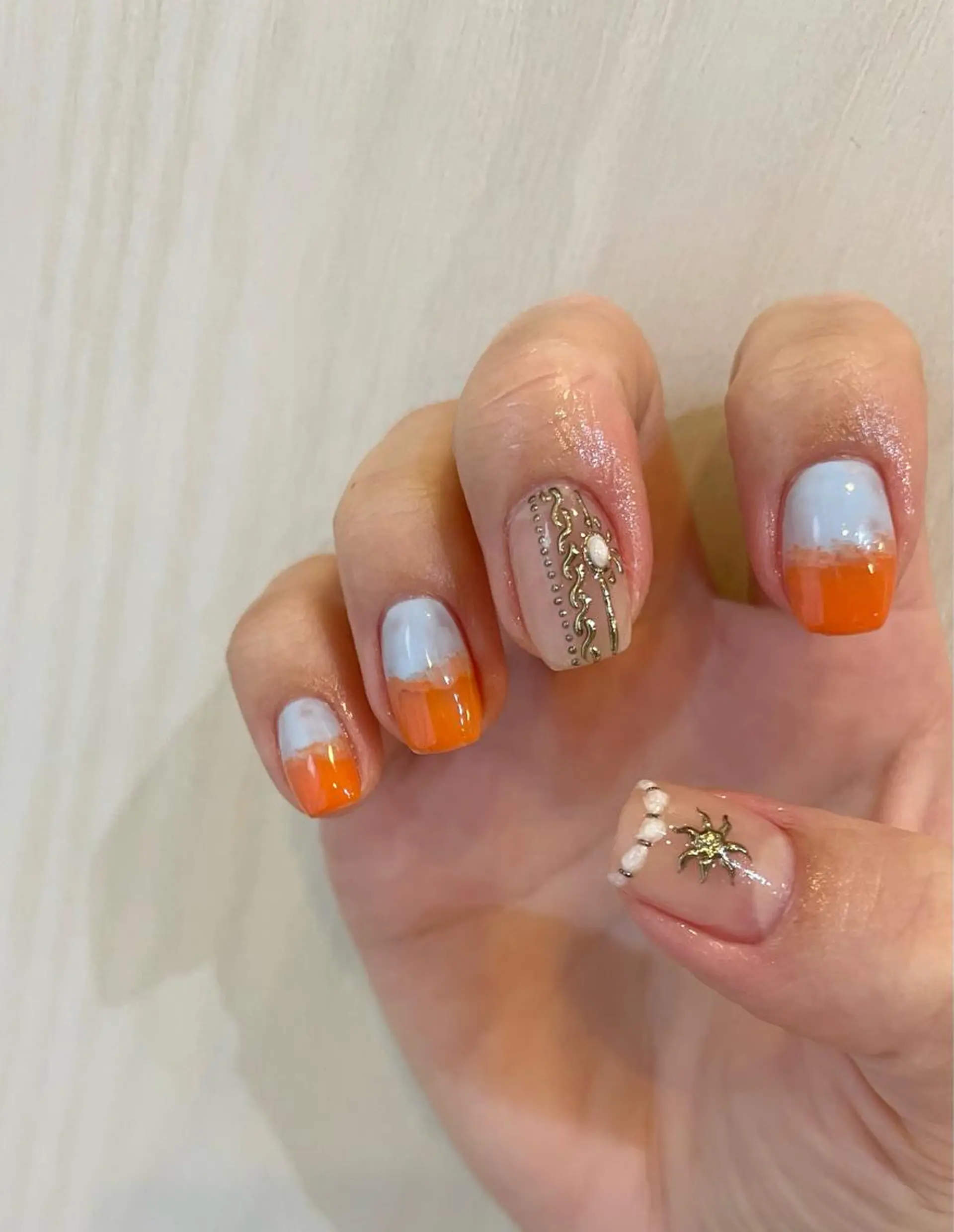 ネイル 岩山 直子のネイルデザイン