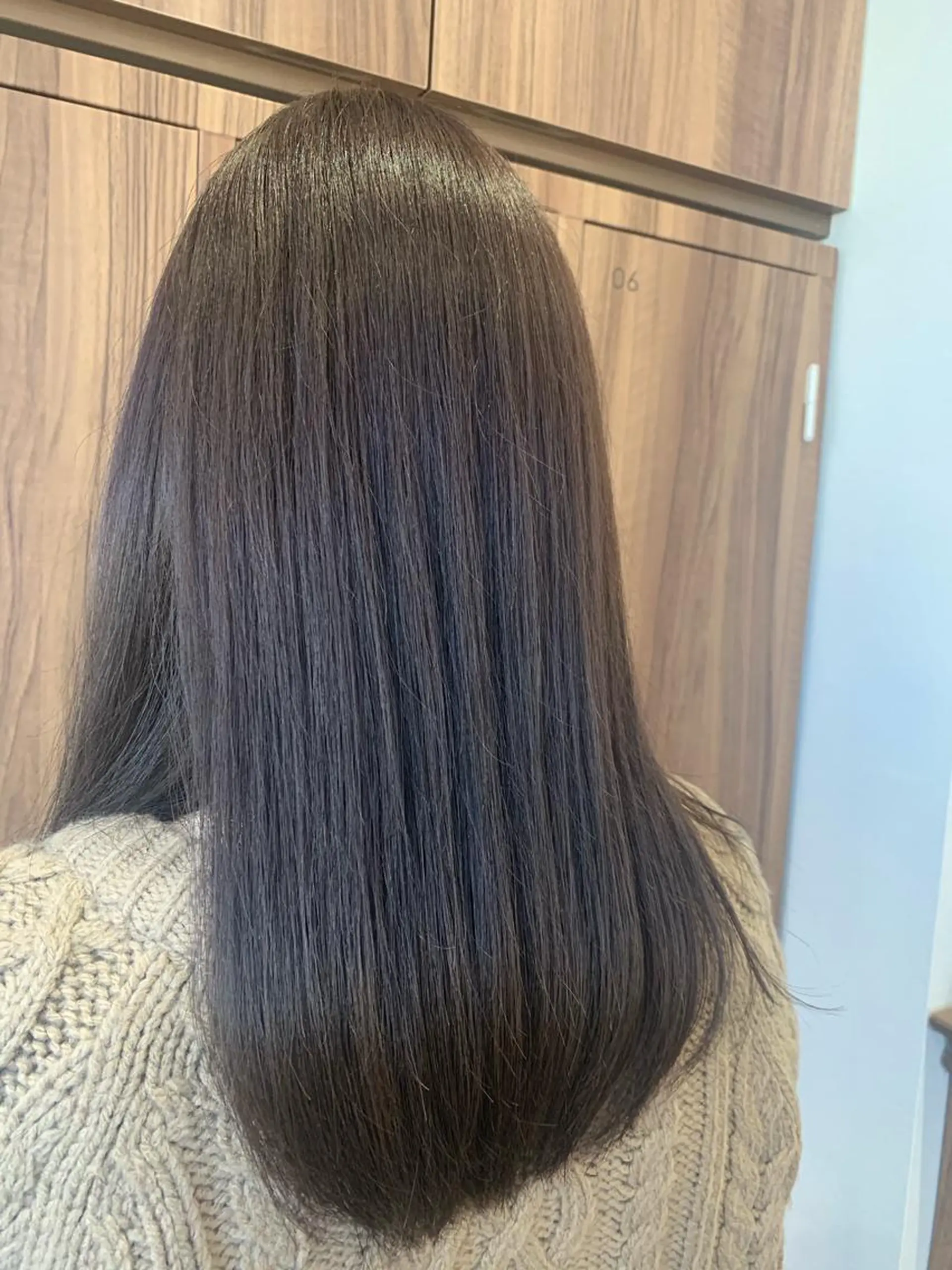 セミロング カラー ナカタケ ユウのヘアスタイル