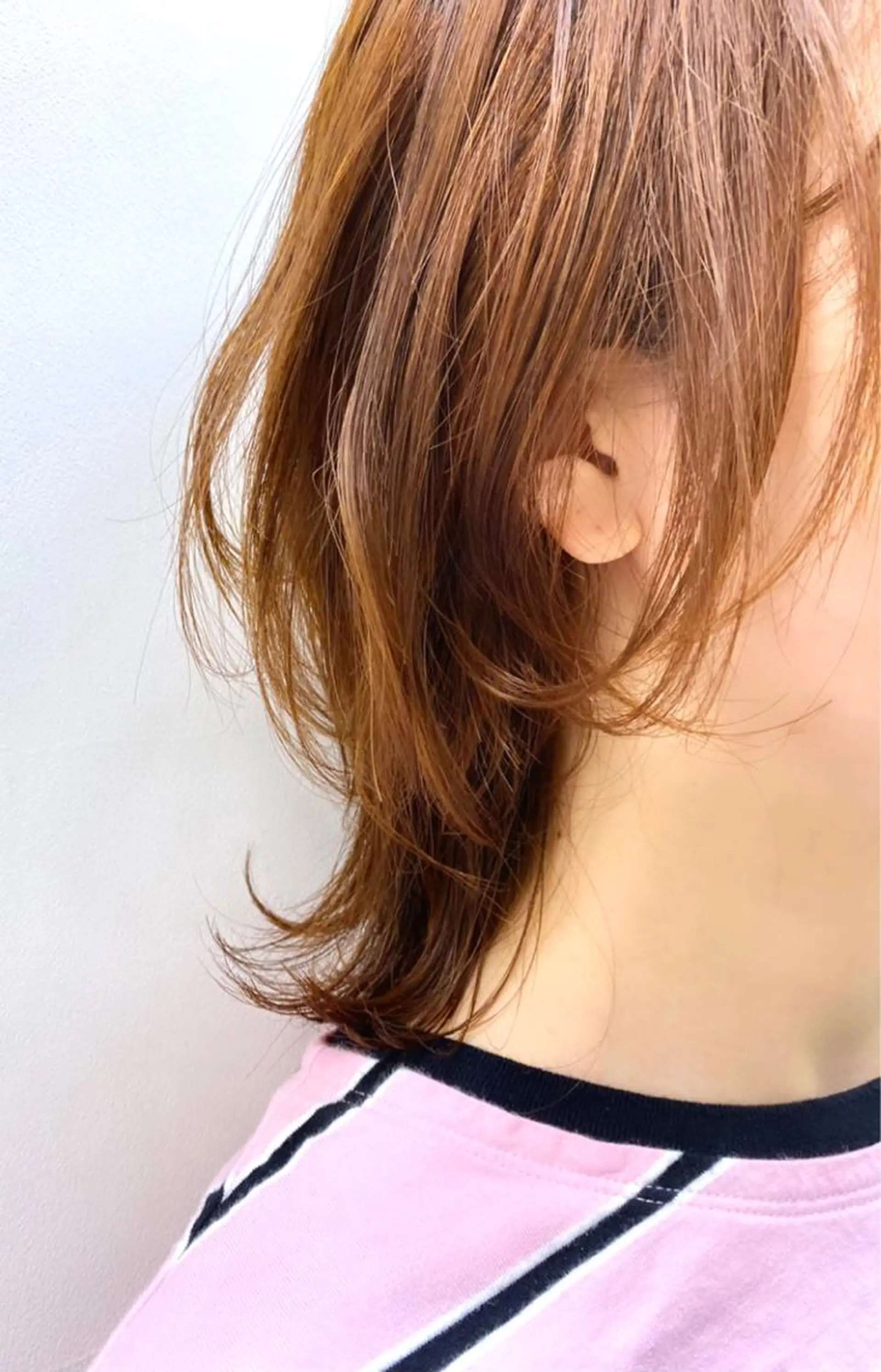 ミディアム カラー パーマ ヘアアレンジ ベージュカラー オレンジ オレンジベージュ DIECESHIBUYA.所属・メンズ似合わせ/ ビジネスヘア/比嘉のヘアスタイル