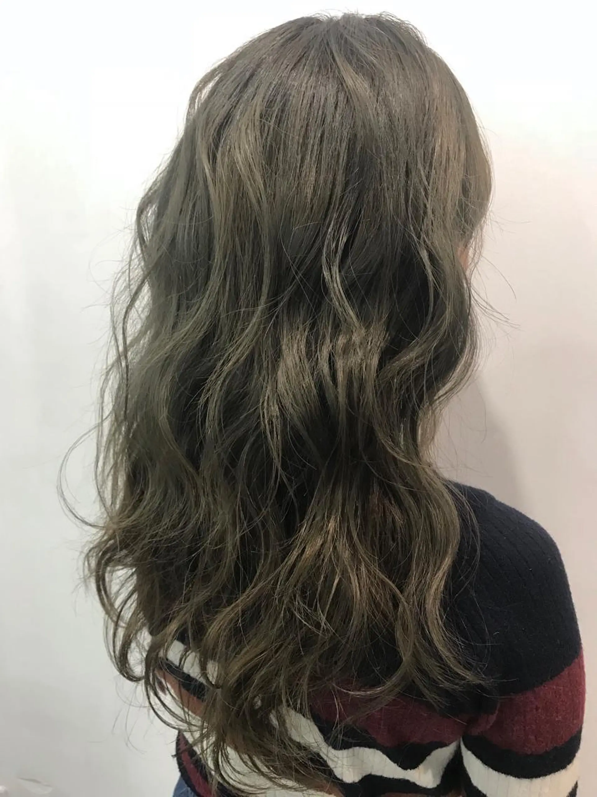 ロング カラー グレージュ ミント メンズ特化👨 細谷碧海のヘアスタイル