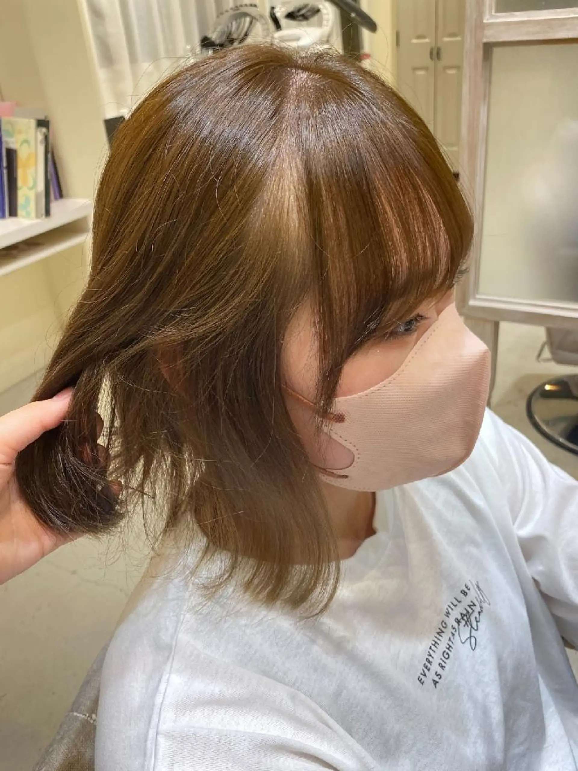 カラー ブラウンカラー 小峯 瑞貴のヘアスタイル