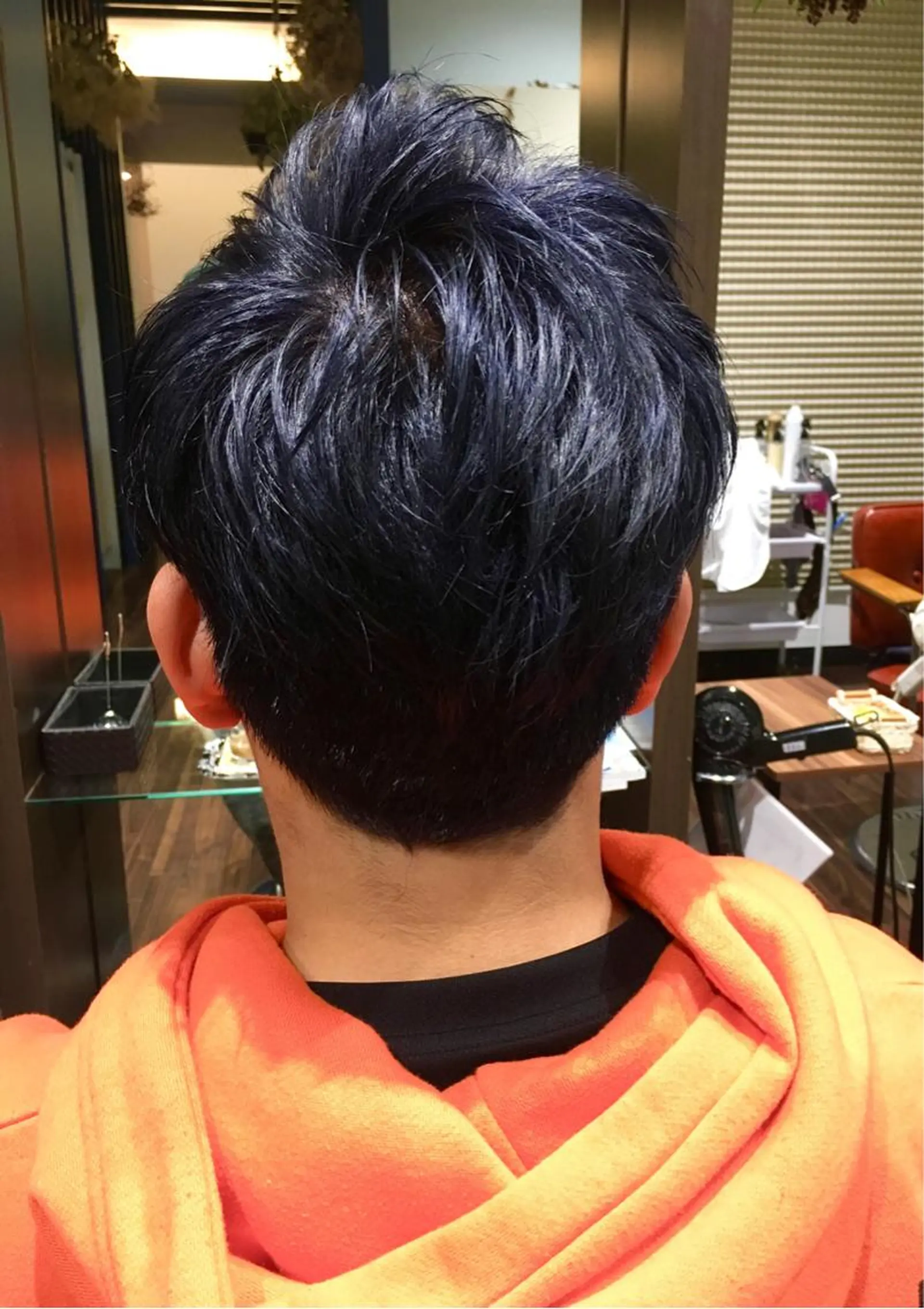 カラー メンズ ブルーカラー ネイビーカラー シェアサロンR所属・川合 勇気のヘアスタイル