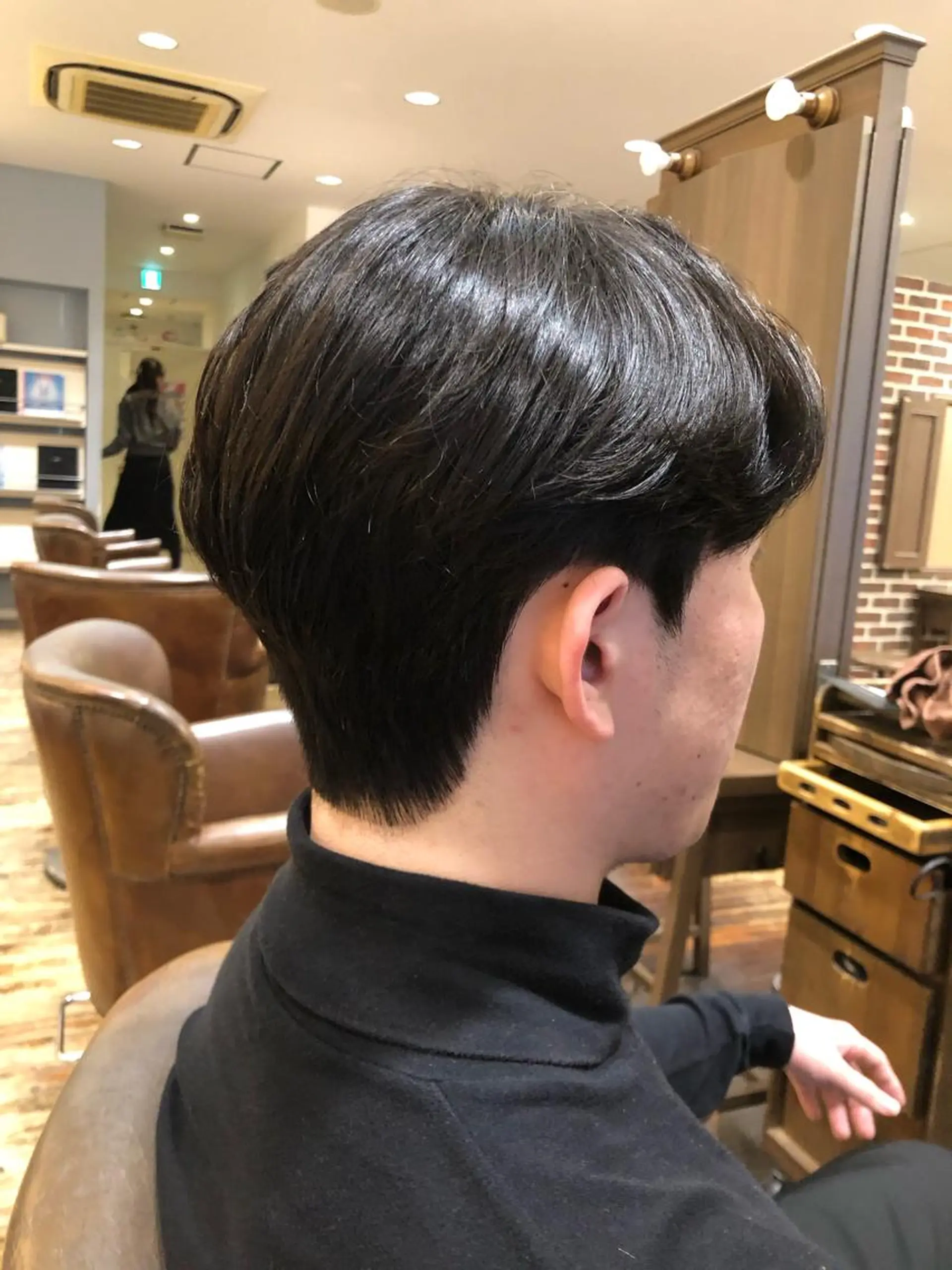 メンズ パーマ メンズトレンドヘア シンユウのヘアスタイル