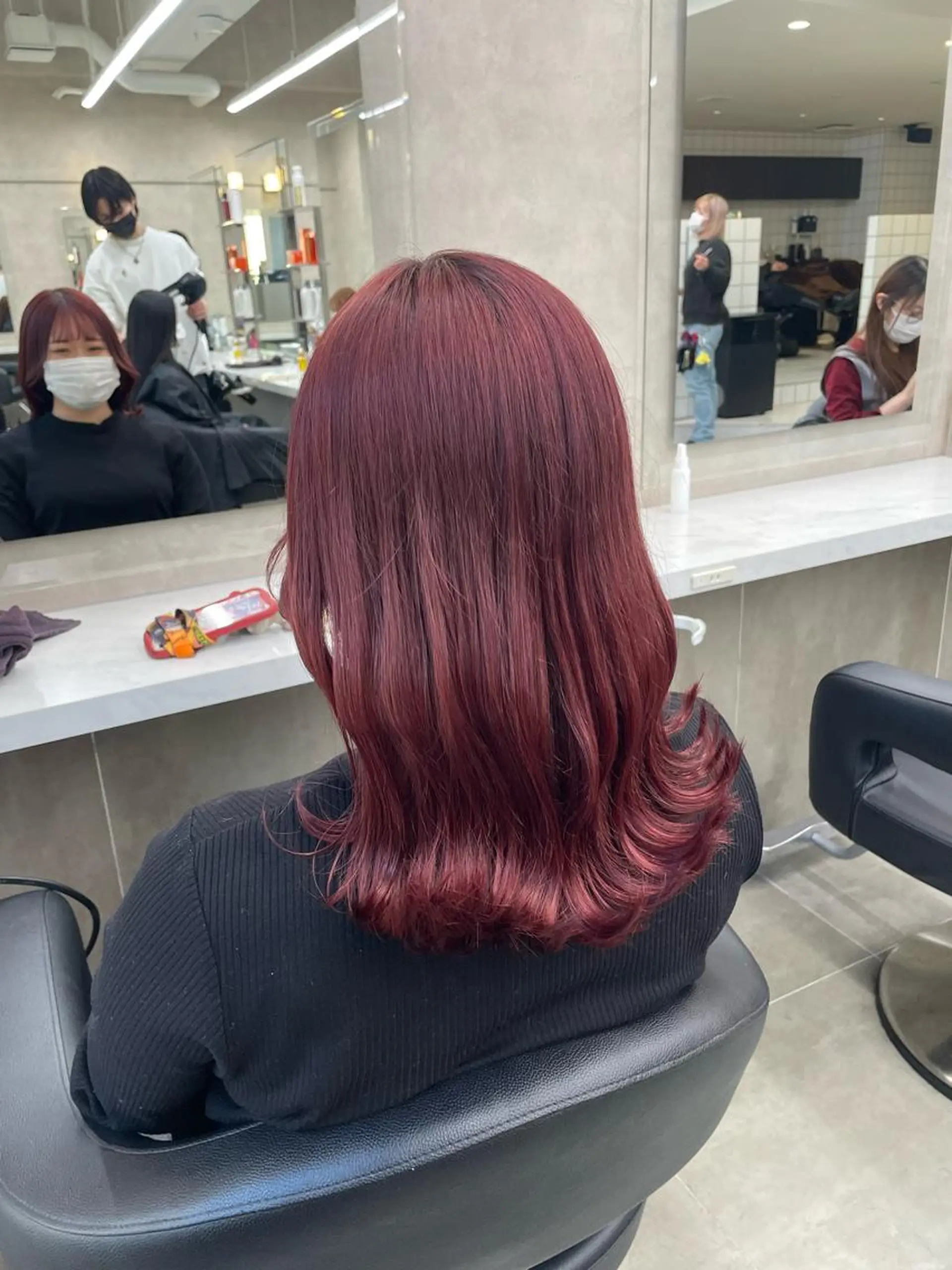 ミディアム カラー パーマ ヘアアレンジ メンズ キッズ ネイル マツエク・マツパ アイブロウ 🦋透明感グレージュ /韓国レイヤー🦋のヘアスタイル