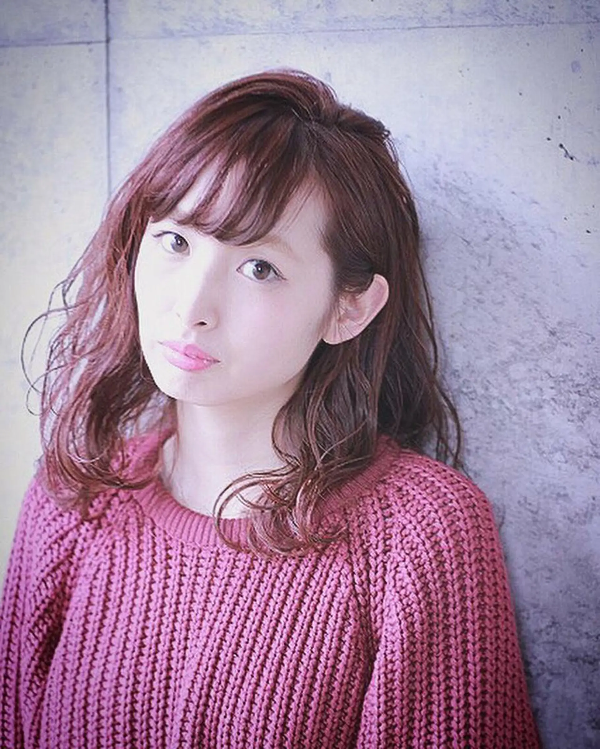 ミディアム カラー ピンクカラー cachecache所属・及川 光のヘアスタイル