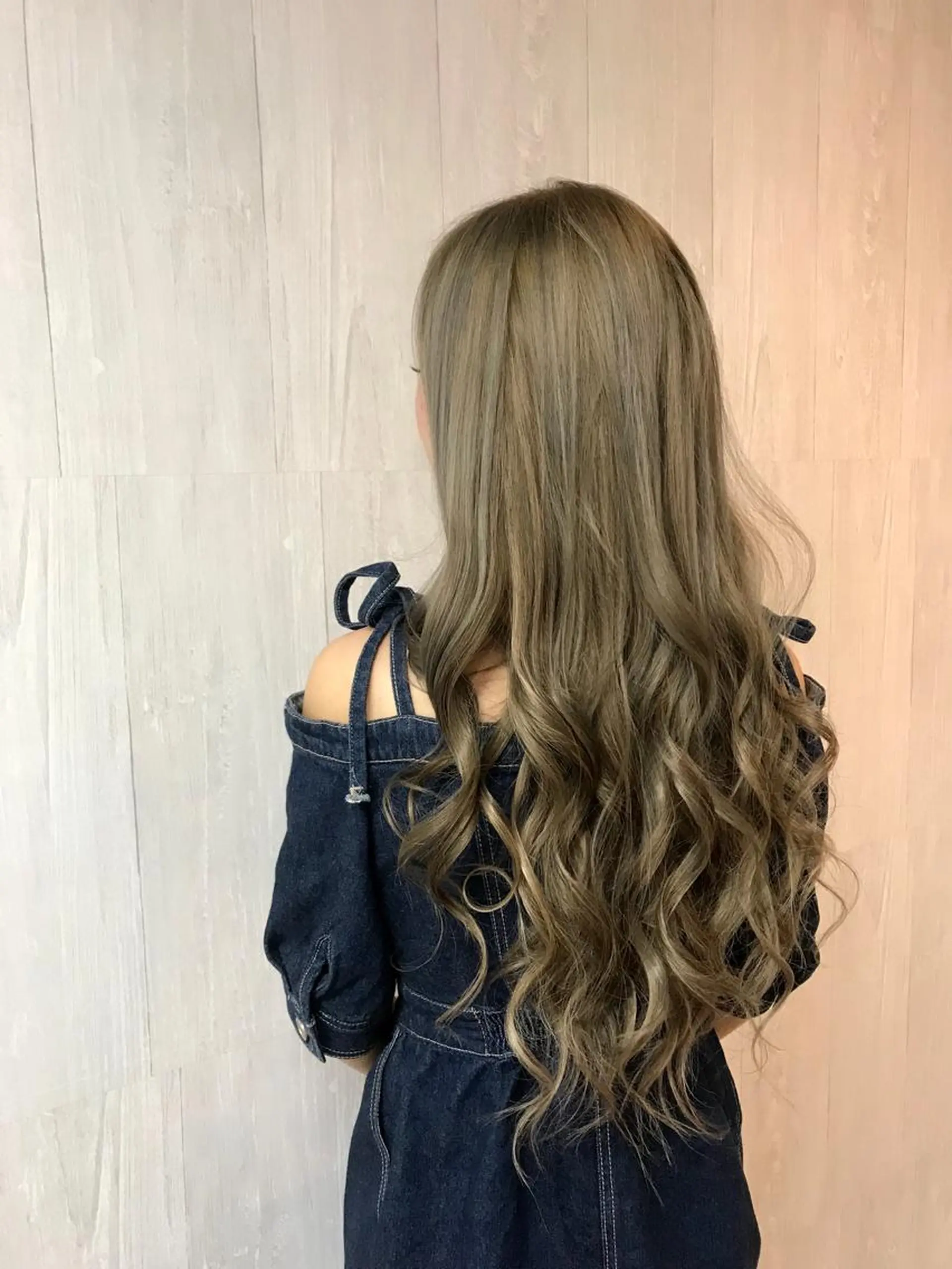 ロング エクステ GLOSS 心斎橋 山上のヘアスタイル