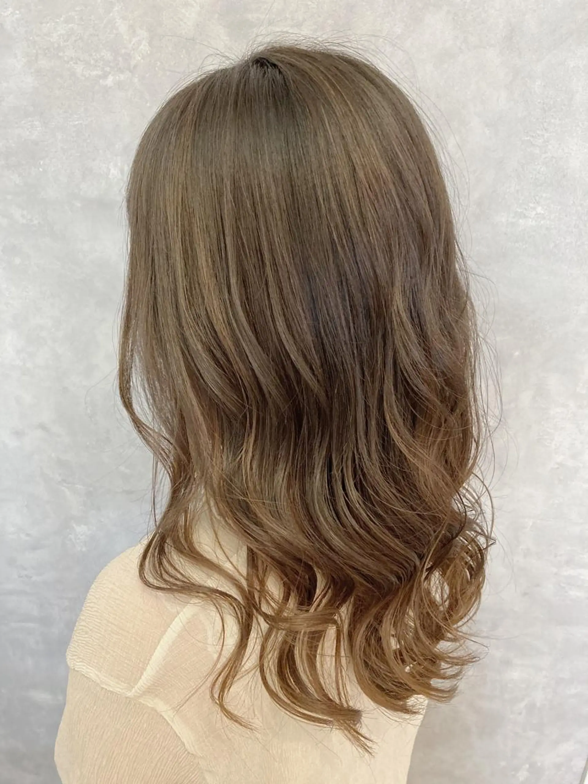 ロング カラー カット ヘアカラー トリートメント 五月女 隼人のヘアスタイル