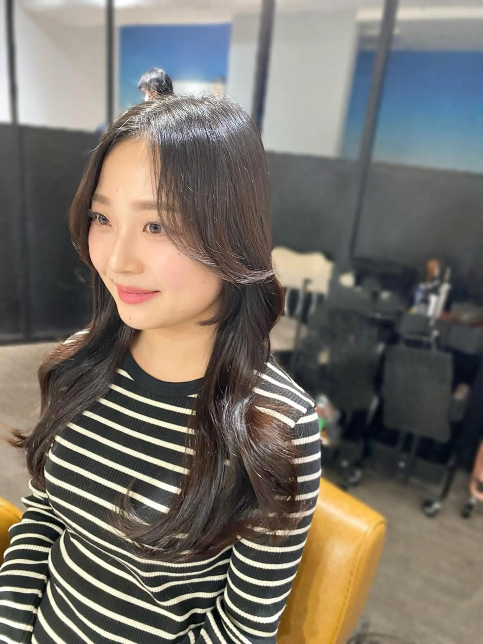 ロング カラー くびれヘア 髪質改善 ヨシンモリ 韓国風ヘア レイヤーカット カット トリートメント 韓国風レイヤーカット 💎髪質改善"yuiのヘアスタイル