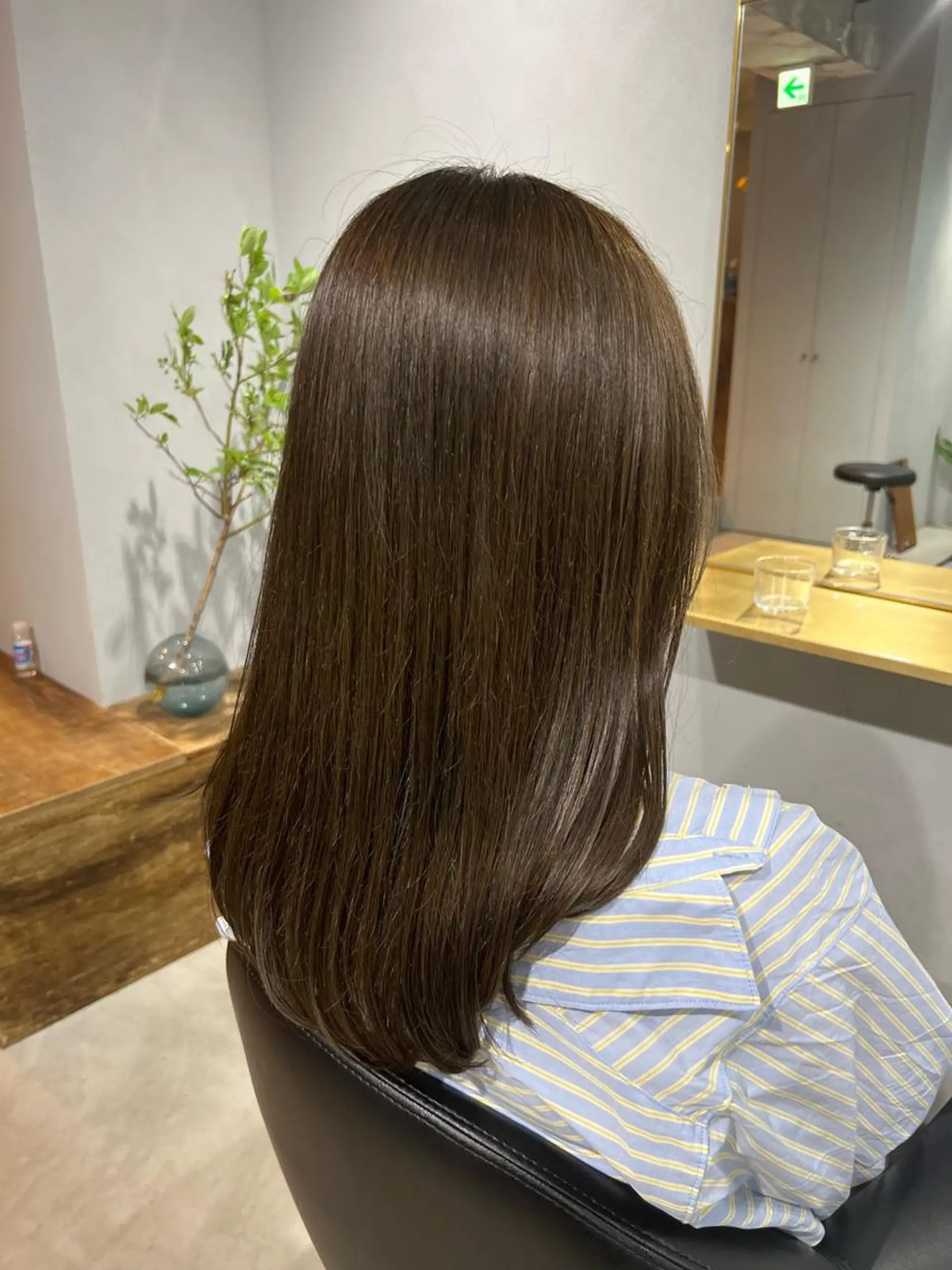 ミディアム カラー akane/ボブ /オリーブ/ブラウンのヘアスタイル