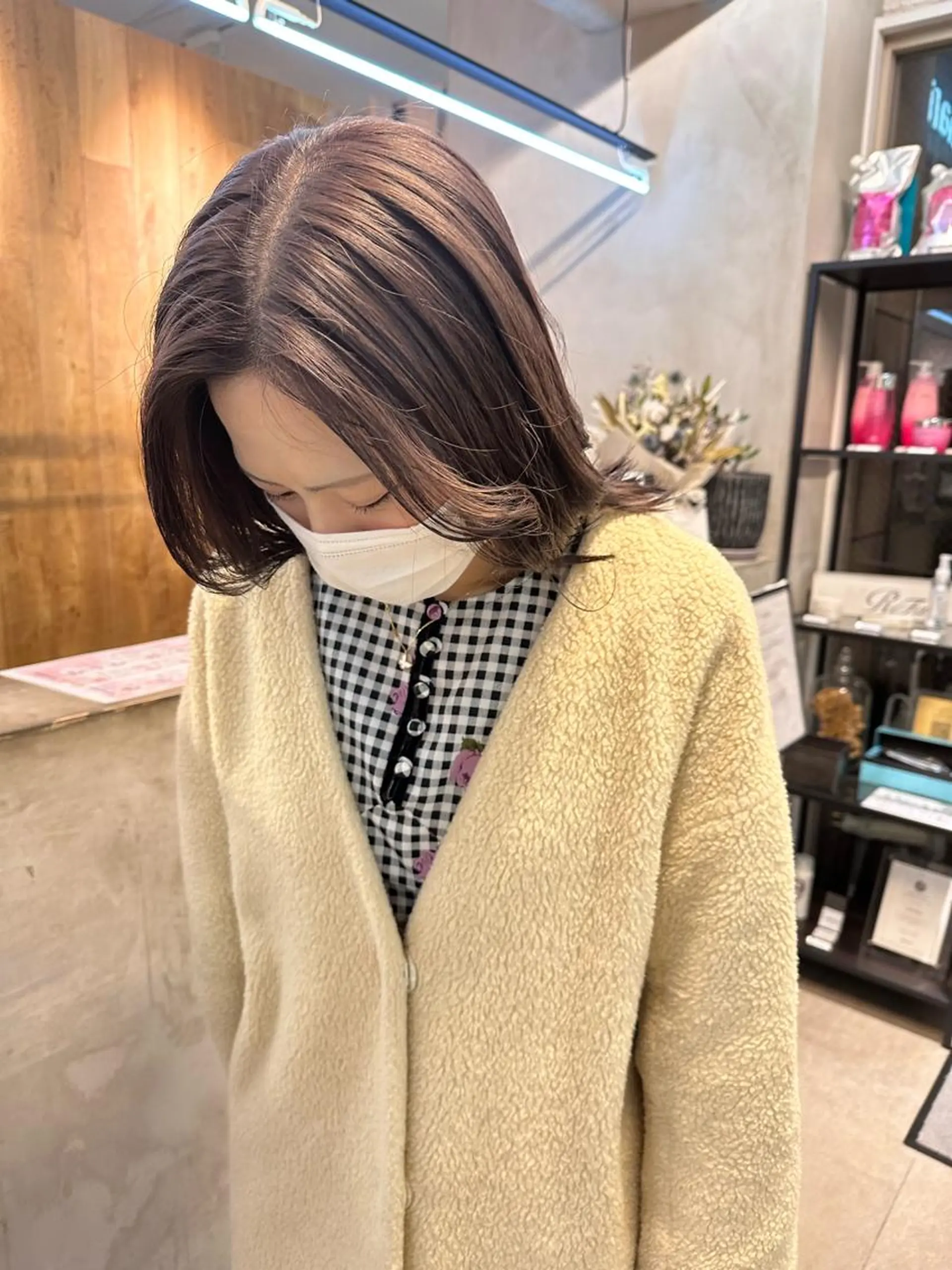 ミディアム カラー ヘアカラー トリートメント REINA☁️透明感 カラー/ぷつっと♡のヘアスタイル