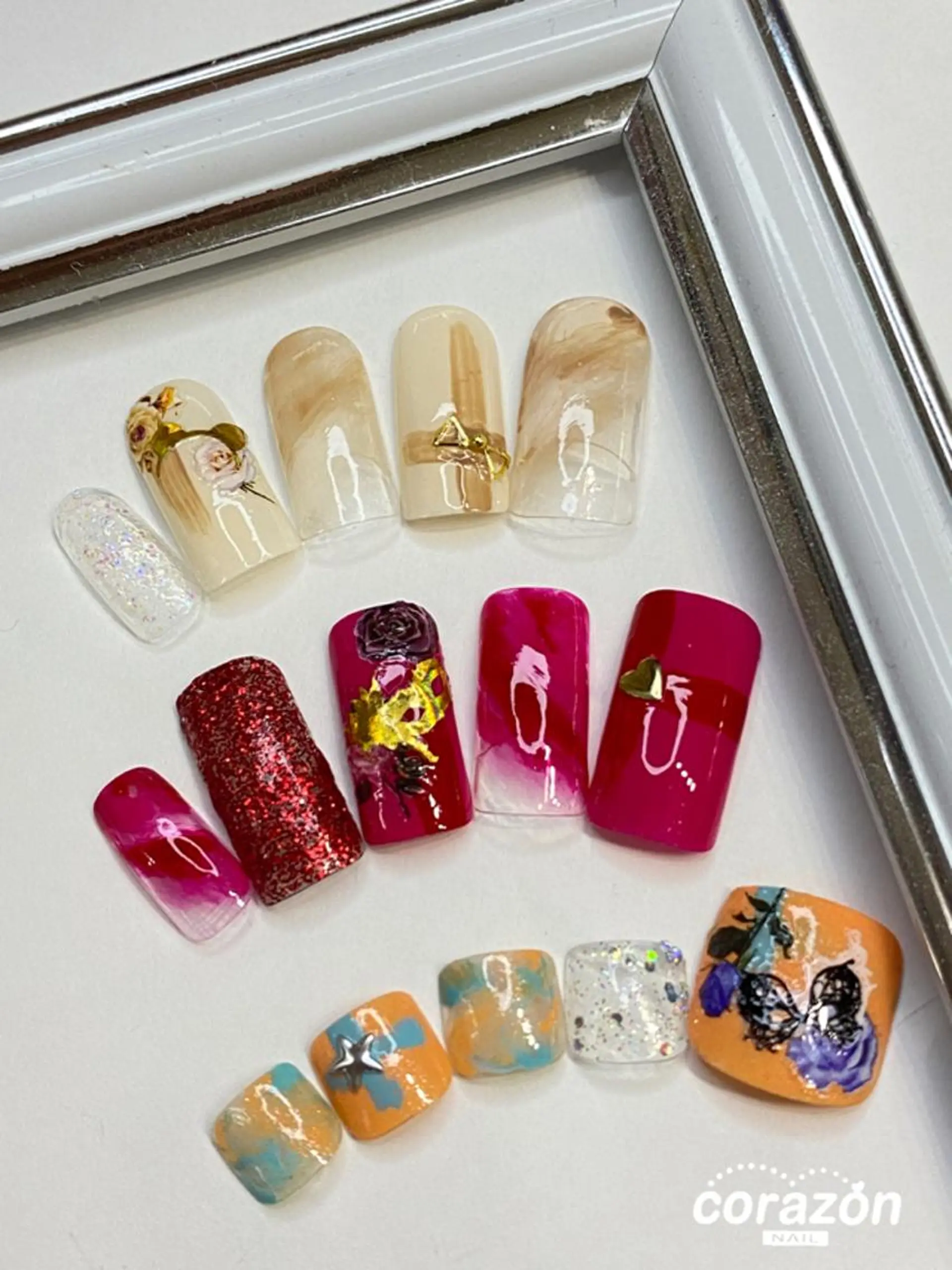 ネイル アートネイル ジェルネイル ハンドネイル フットネイル ハンドケア corazon所属・ネイリスト aicoのネイルデザイン