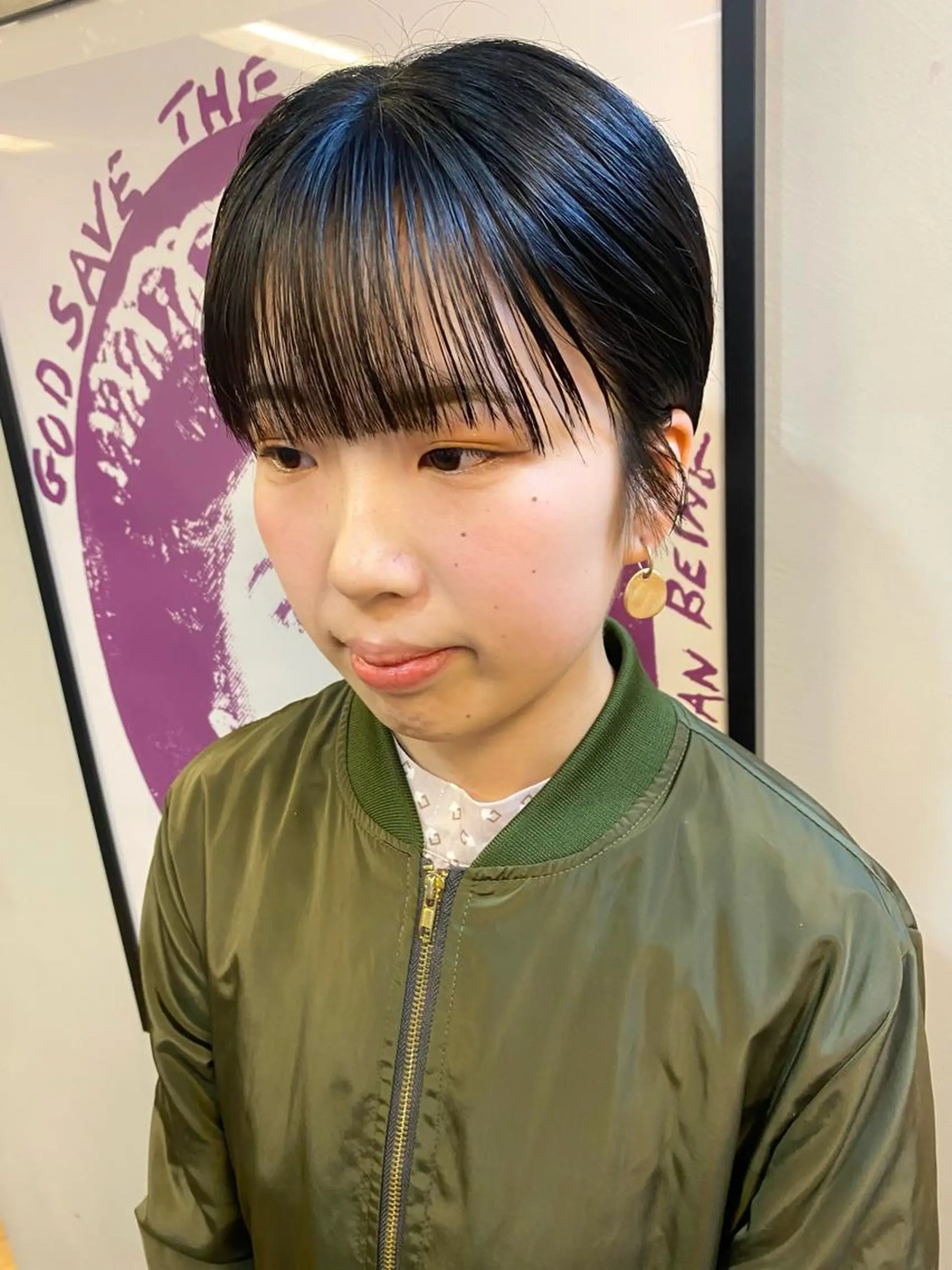 ショート 髪と音処　マトぺ所属・デザインカラー/ボブ ブリーチカラー/ユリのヘアスタイル