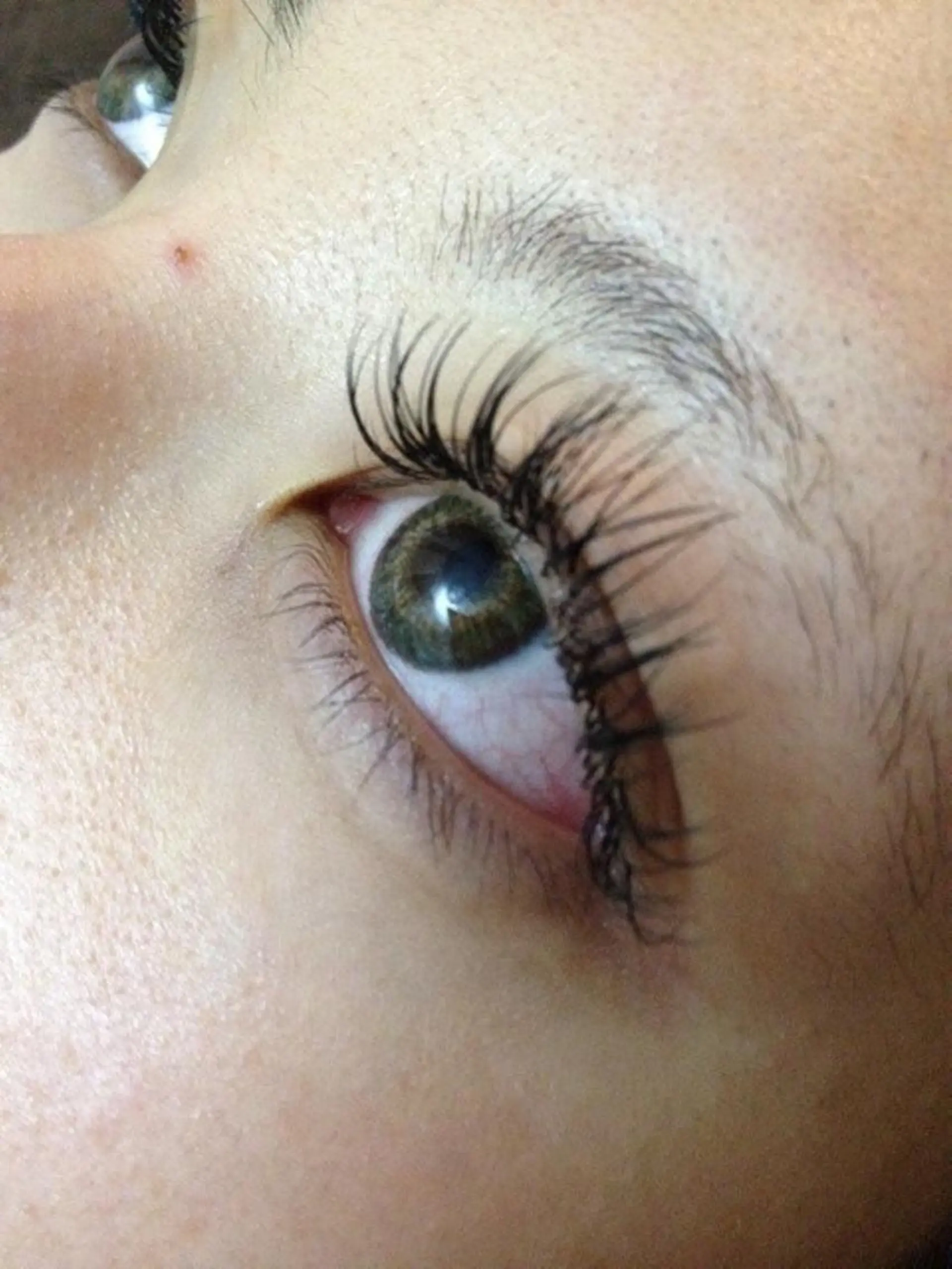 マツエク・マツパ merveilles所属・まつげ/整体/にきび ・アトピー専門サロンのマツエク・マツパデザイン