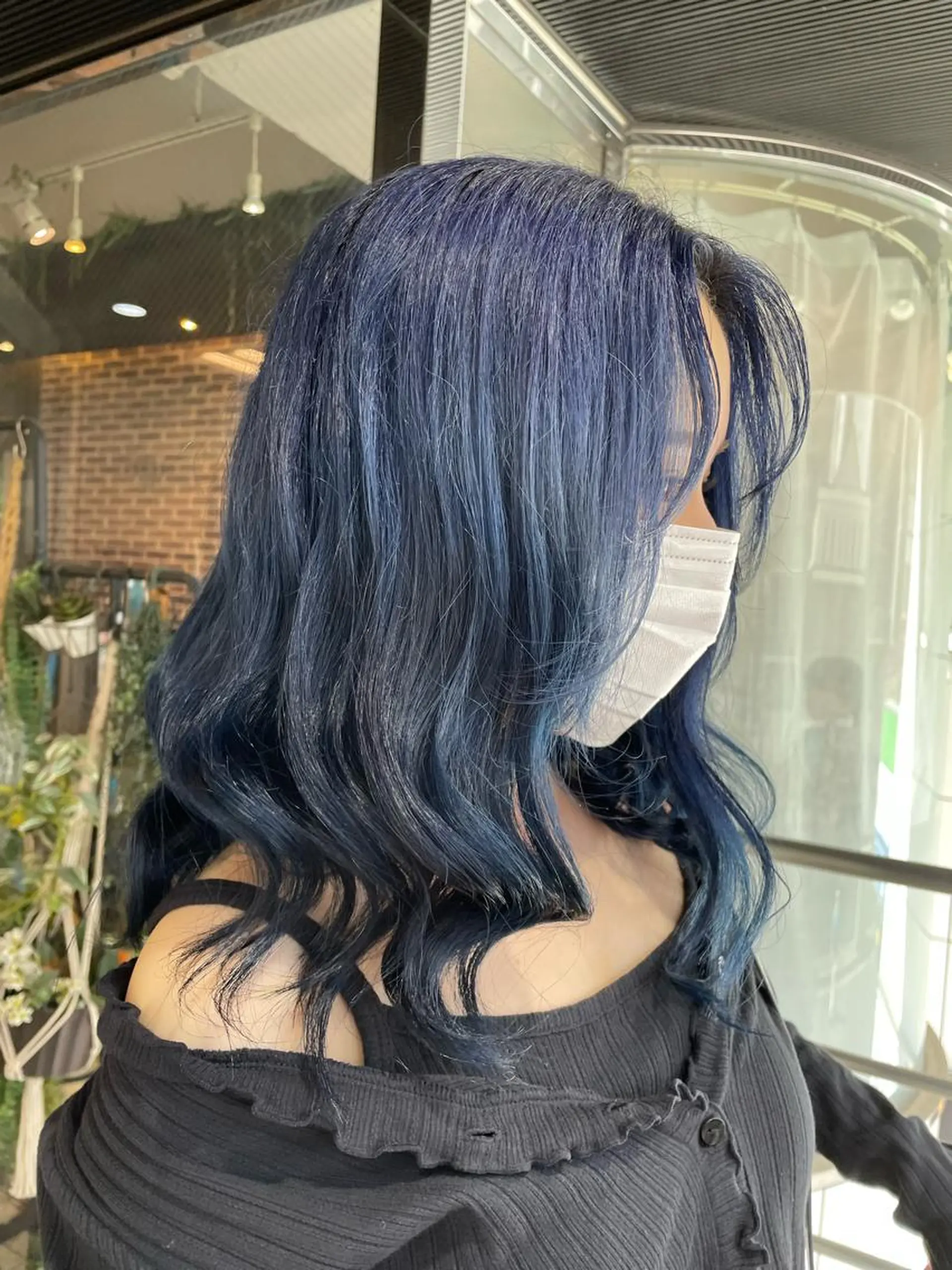 ミディアム カラー ブリーチ ブルーカラー ブリーチなしカラー ヘアカラー メンズ/艶髪/カラー サクラ🌸のヘアスタイル