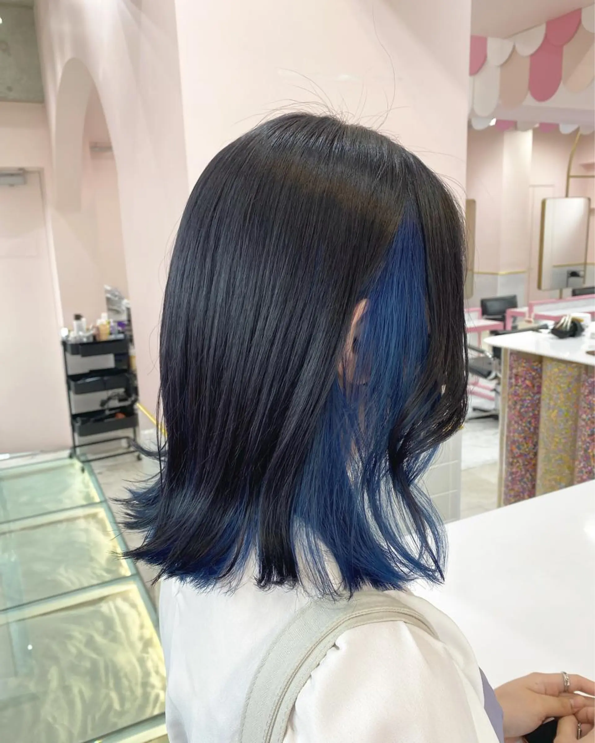 カラー ブリーチ ブルーカラー ヘアカラー トリートメント ヘアセット 楓🦋韓国系レイヤー / 透明感カラー🤍のヘアスタイル