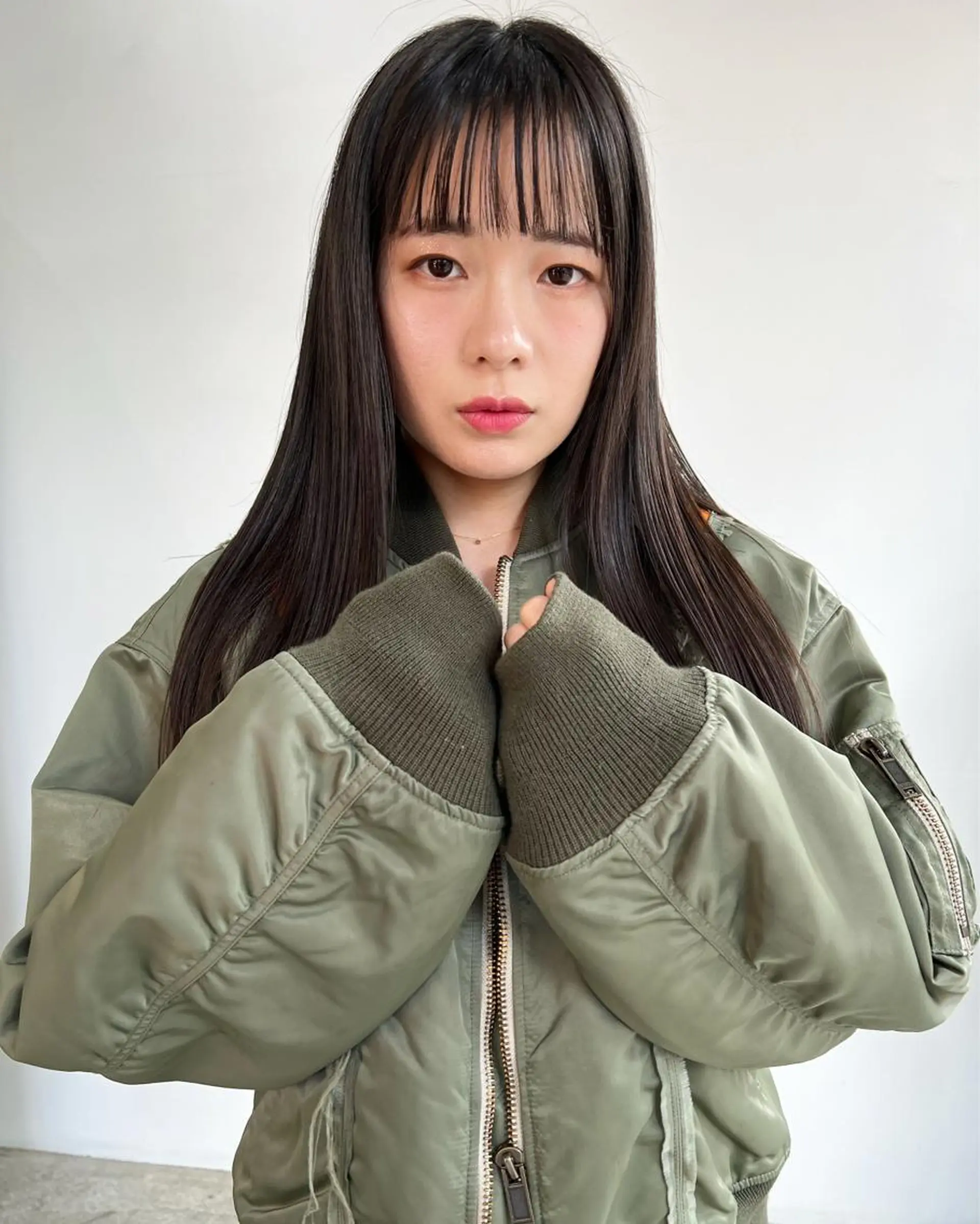 ロング カラー 顔周りカット テトネ タカシのヘアスタイル